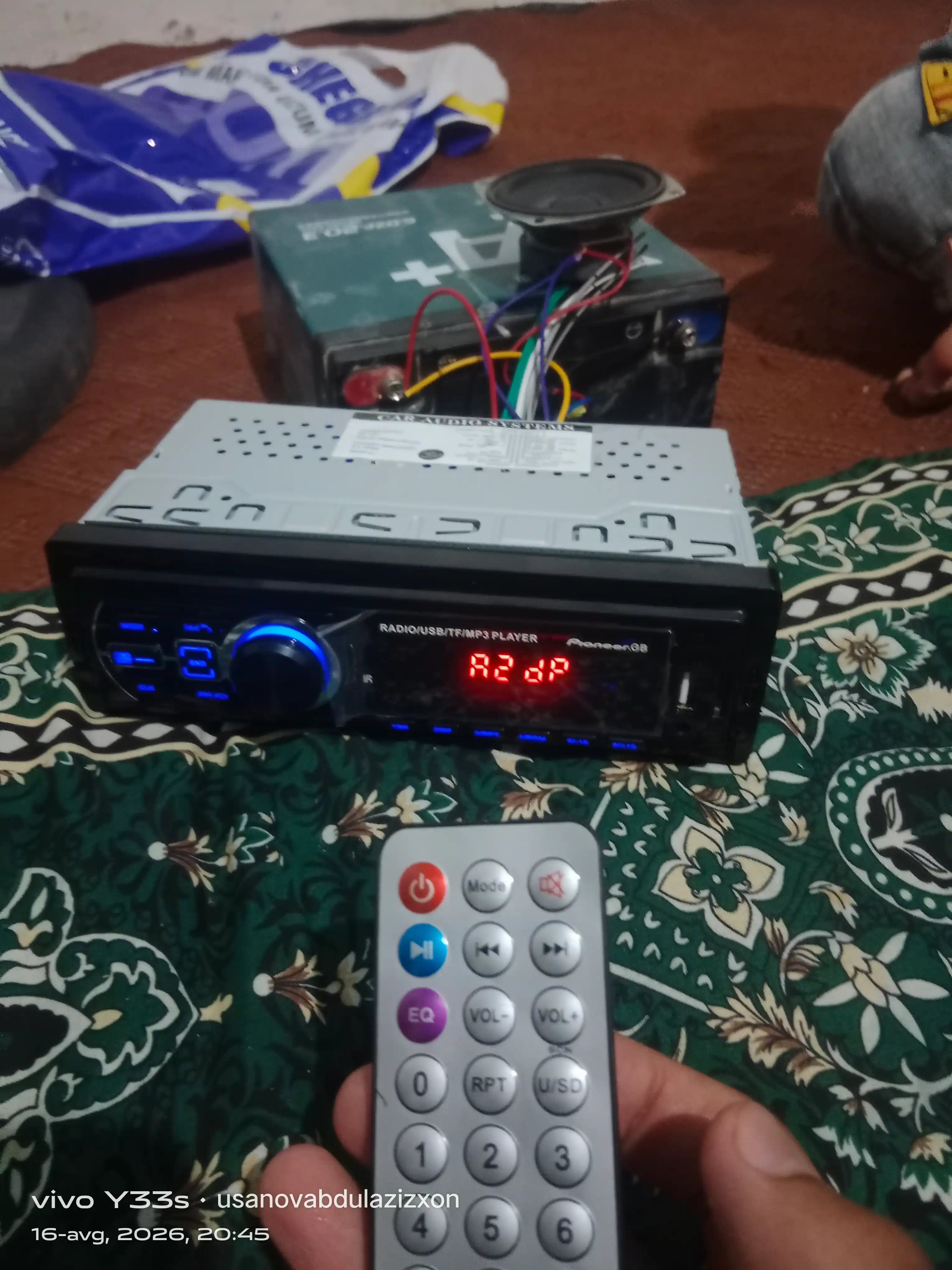 Avtomagnitola 920, avtomobil uchun radio magnitafon