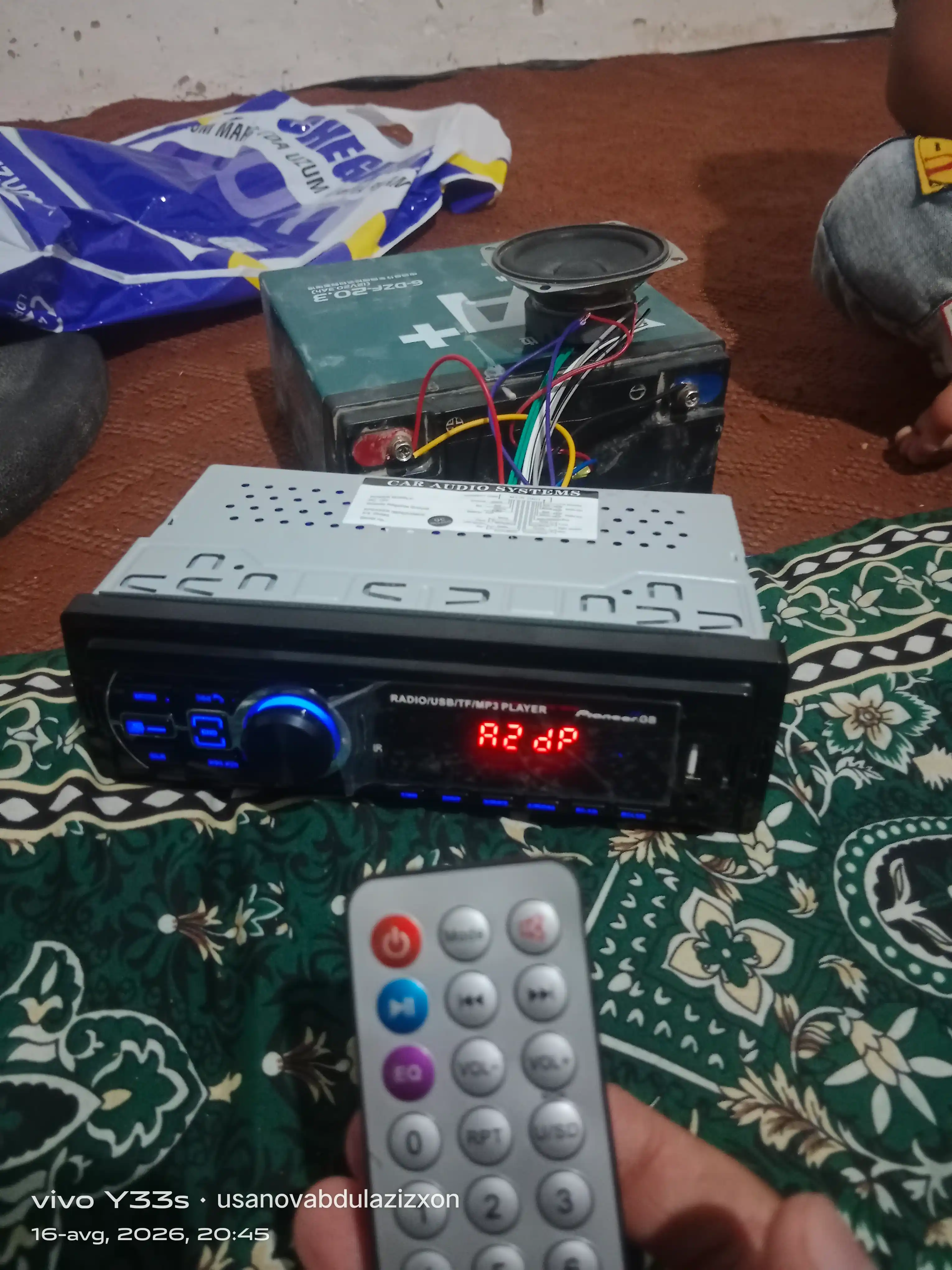 Avtomagnitola 920, avtomobil uchun radio magnitafon