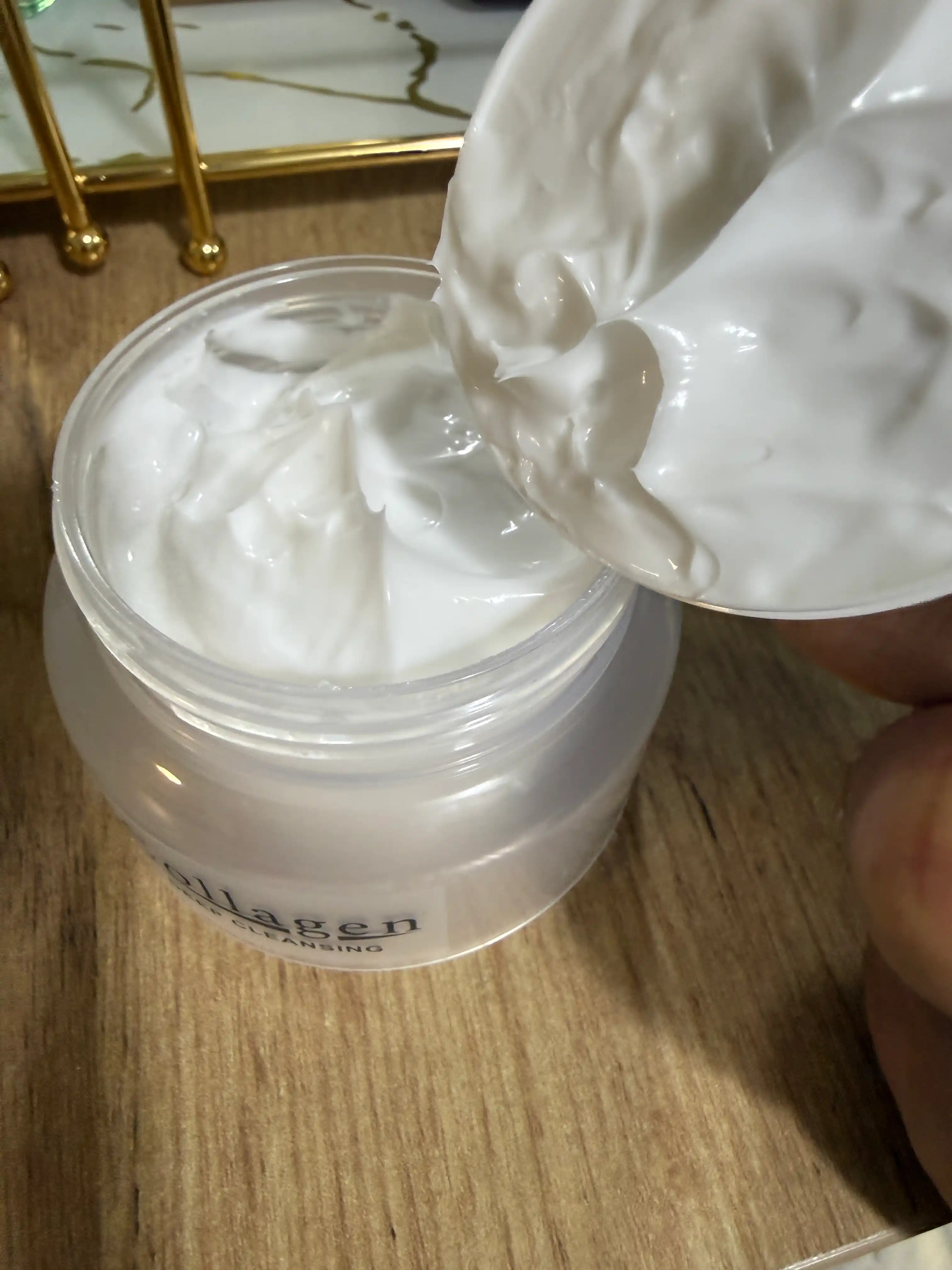 Oziqlantiruvchi, namlantiruvchi yuz uchun krem, shilliqurt ekstrakti Collagen, 80 gr