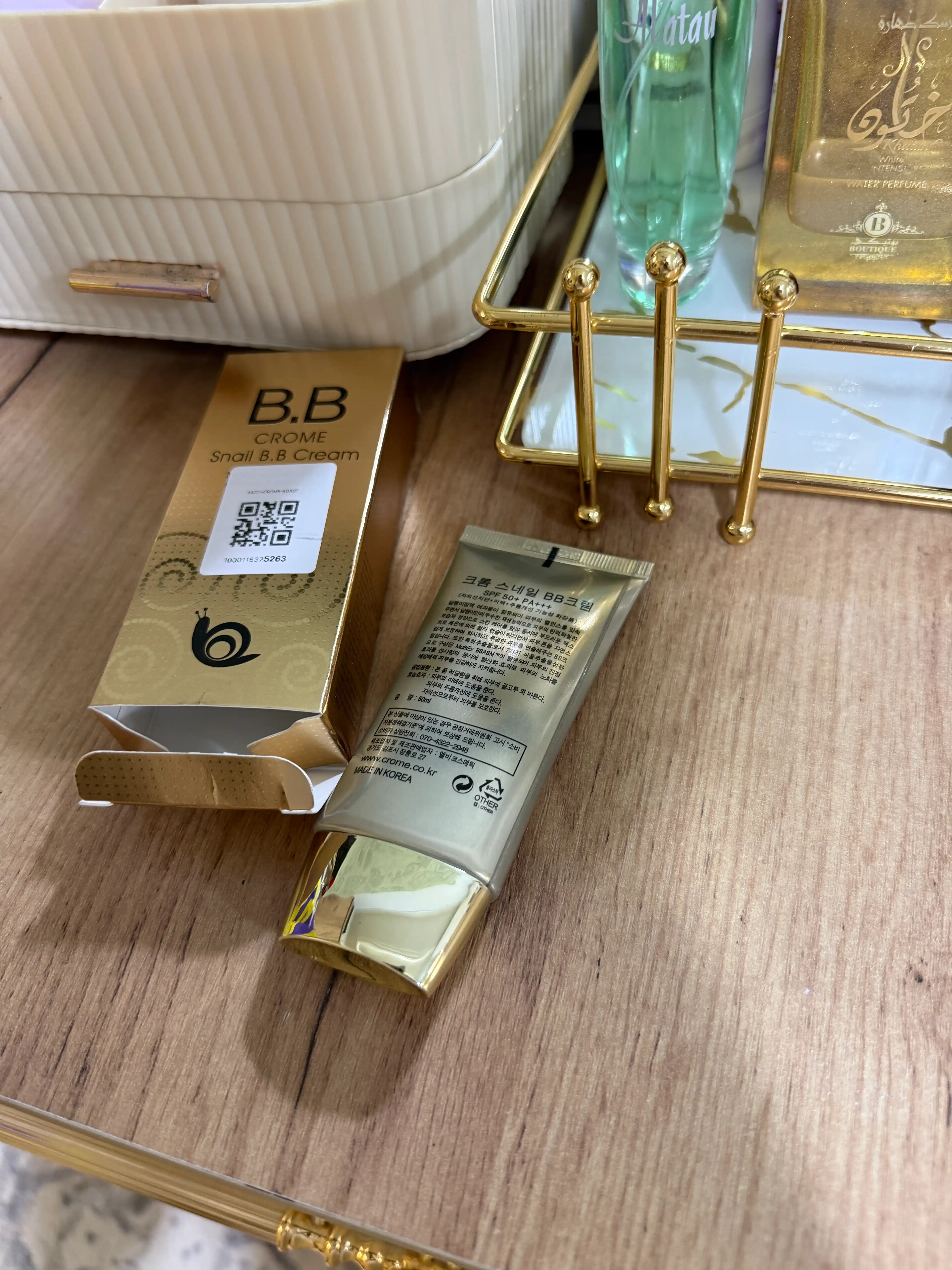 CROME SNAIL BB krem SPF50, с муцином улитки, отбеливающий тональный крем