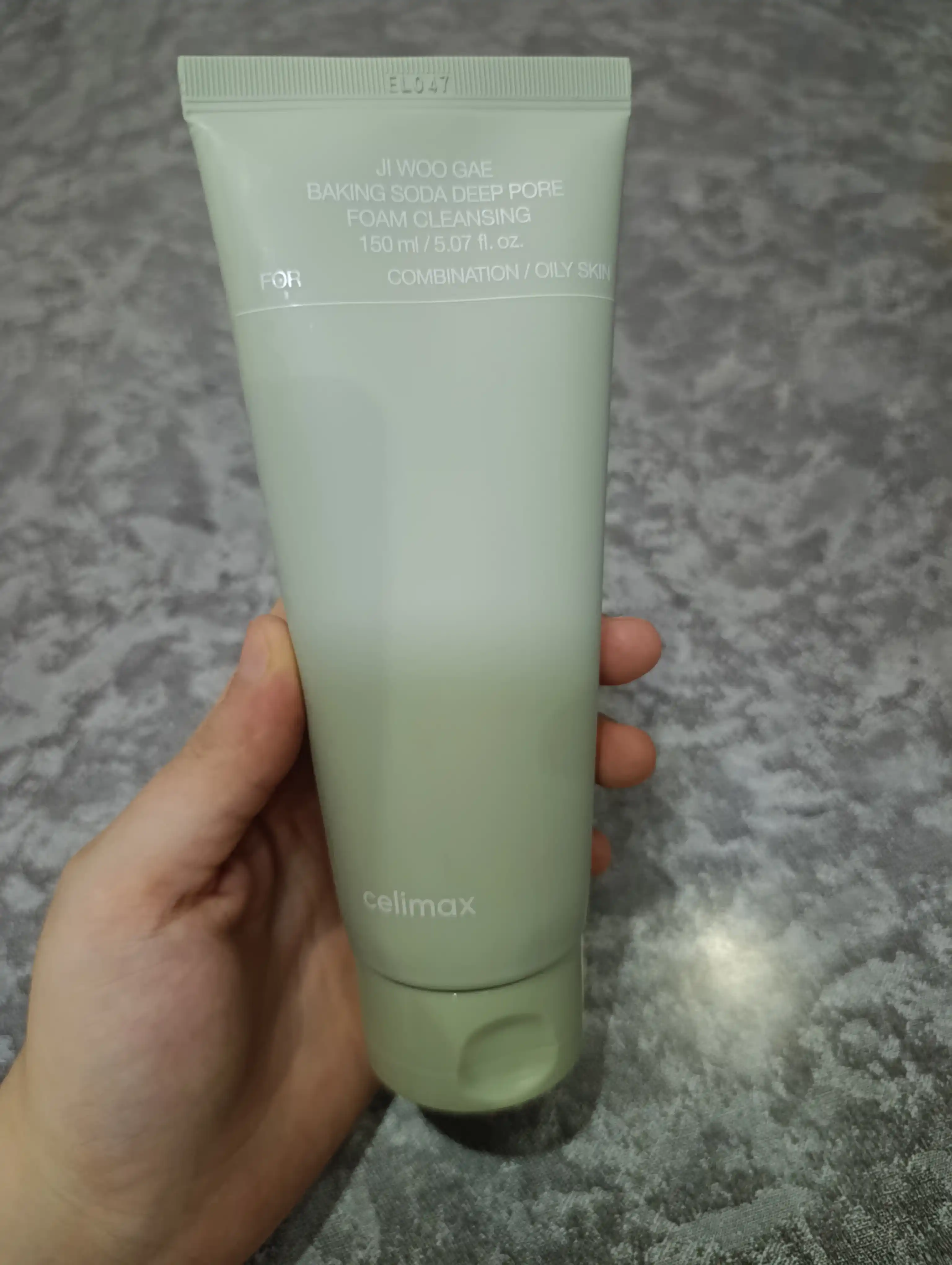 Celimax Baking Soda Deep Pore Foam Cleansing chuqur tozalovchi yuz ko‘pigi