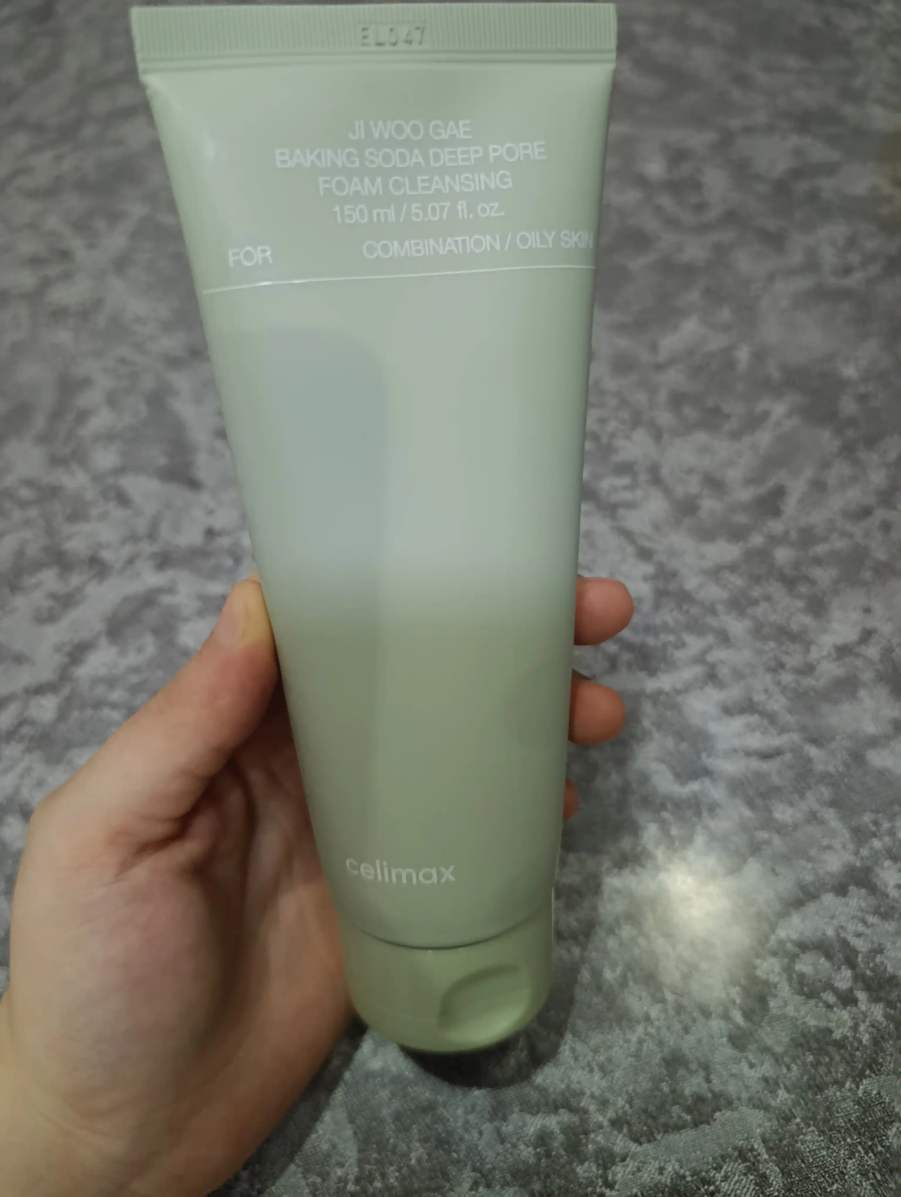Celimax Baking Soda Deep Pore Foam Cleansing chuqur tozalovchi yuz ko‘pigi