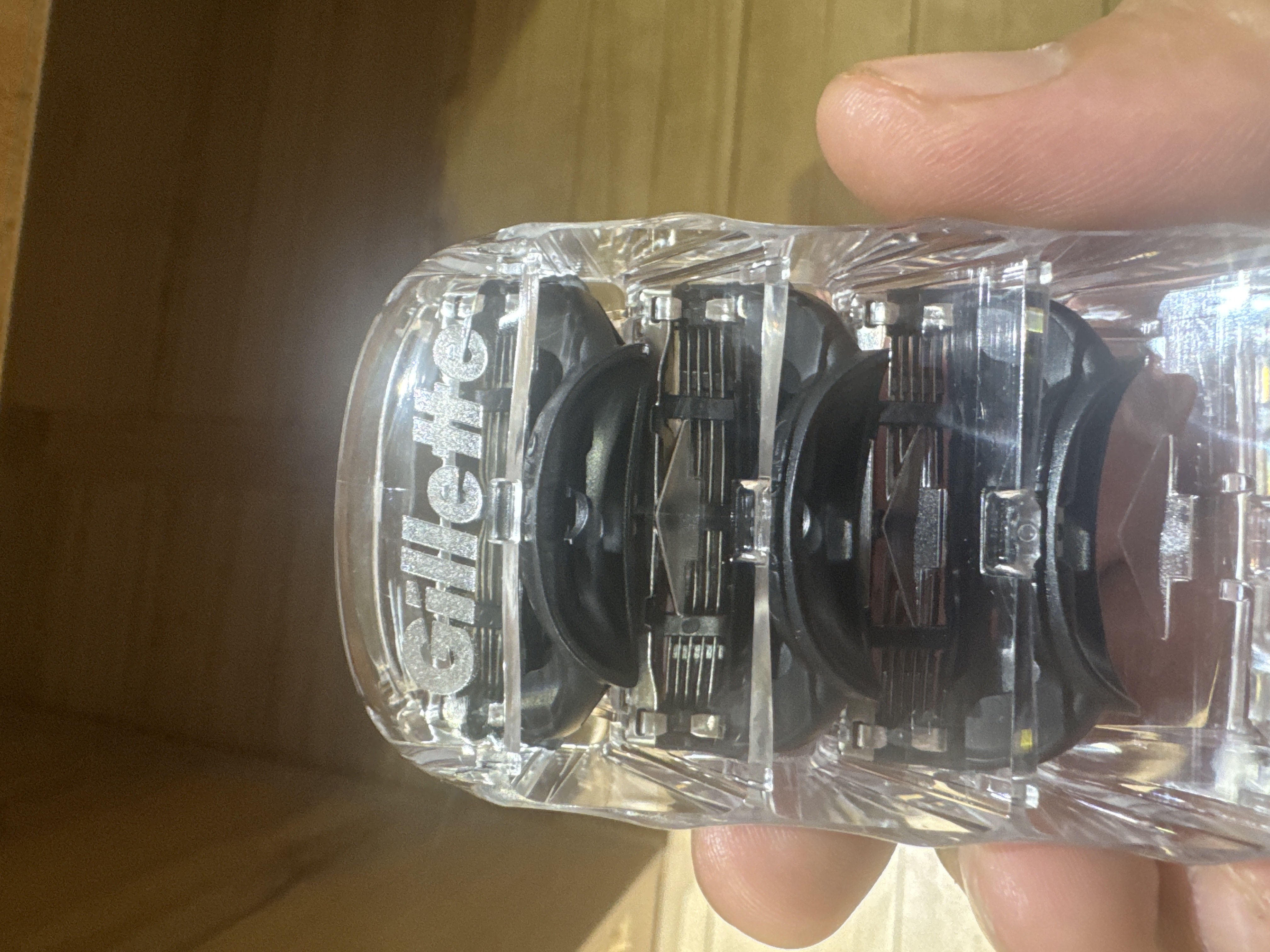 Сменные кассеты Gillette Fusion ProGlide Для Бритвы, 4 шт., с 5 лезвиями, с триммером