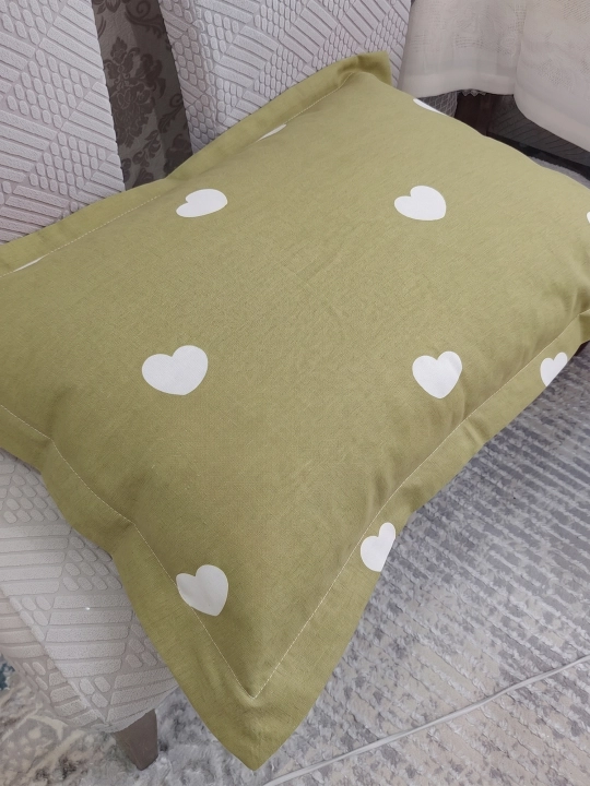 Quloqchali yostiq jildi to'plami 50x70 sm, supersatin 100% paxta, hoshiyali, 2 dona