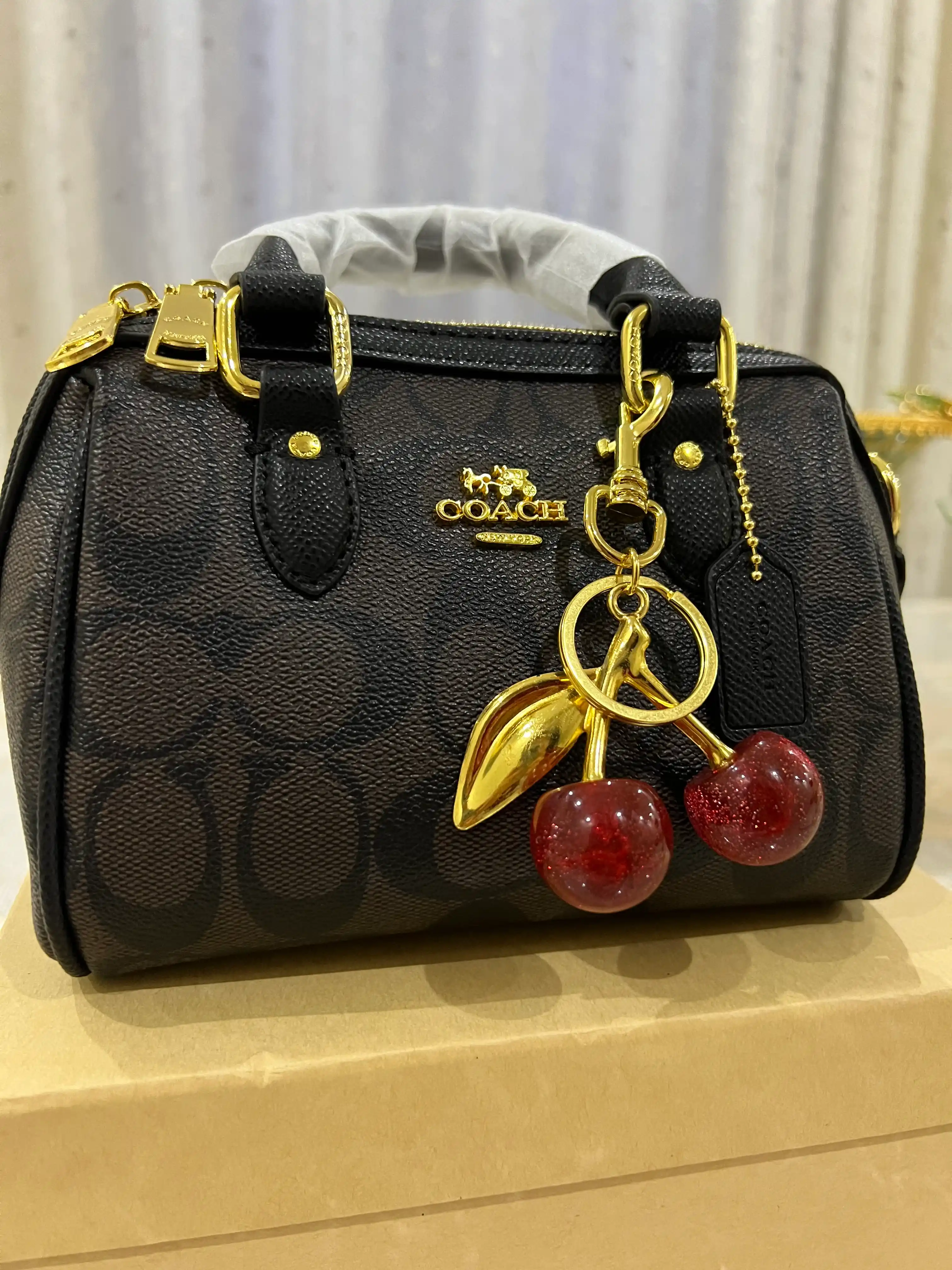Сумка женская в стиле COACH