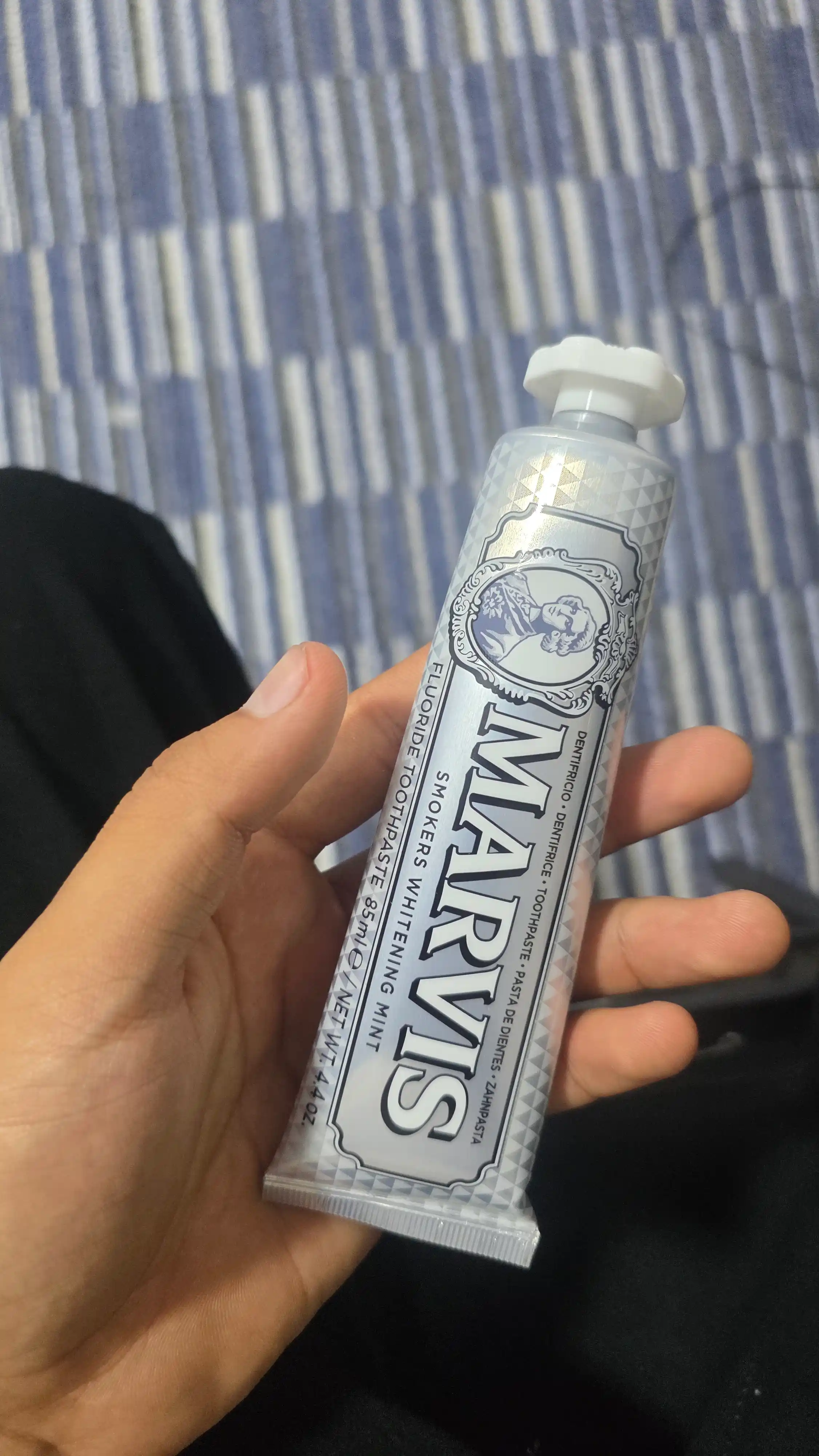 Зубная паста с отбеливающим эффектом, MARVIS Amarelli Licorice Mint, 85 мл