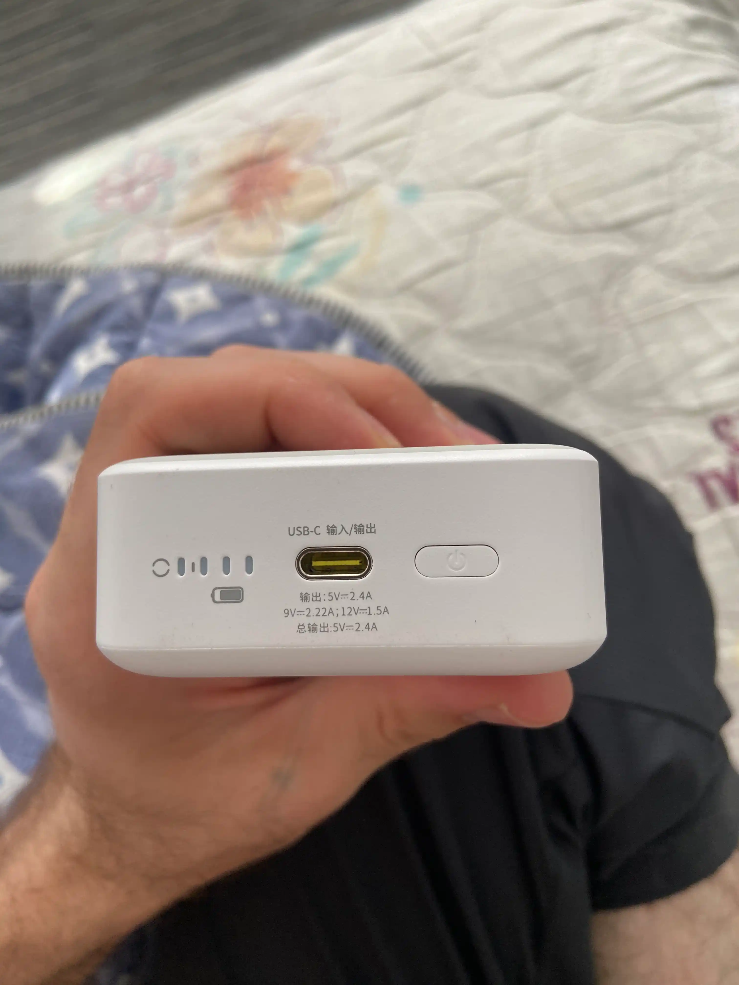 Baseus MagSafe tashqi akkumulyatori, 10000 mA/soat simsiz zaryadlash imkoniyati