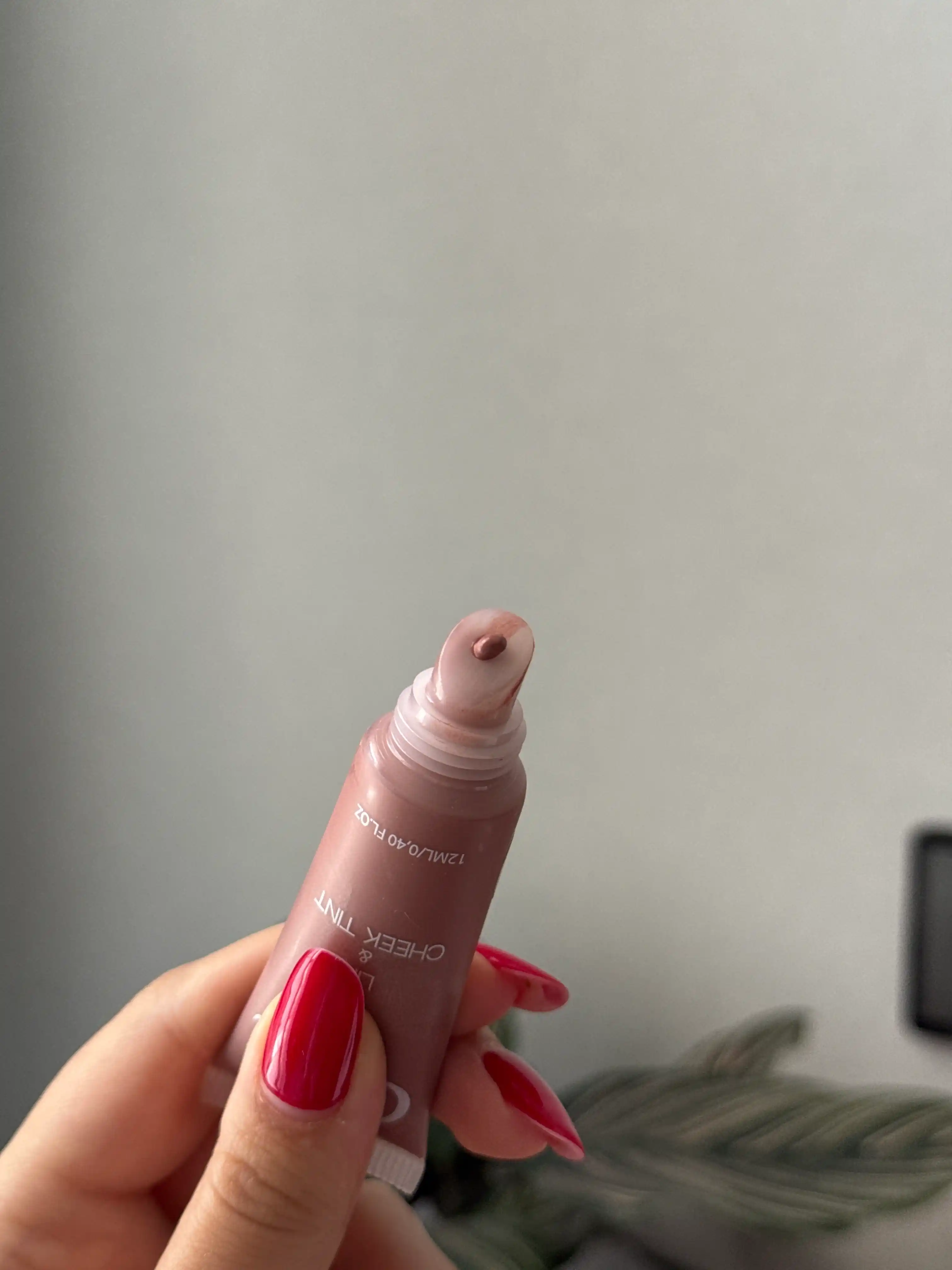 Тинт для губ, щек и век (3 в 1) матовый и стойкий Climtcosmetics