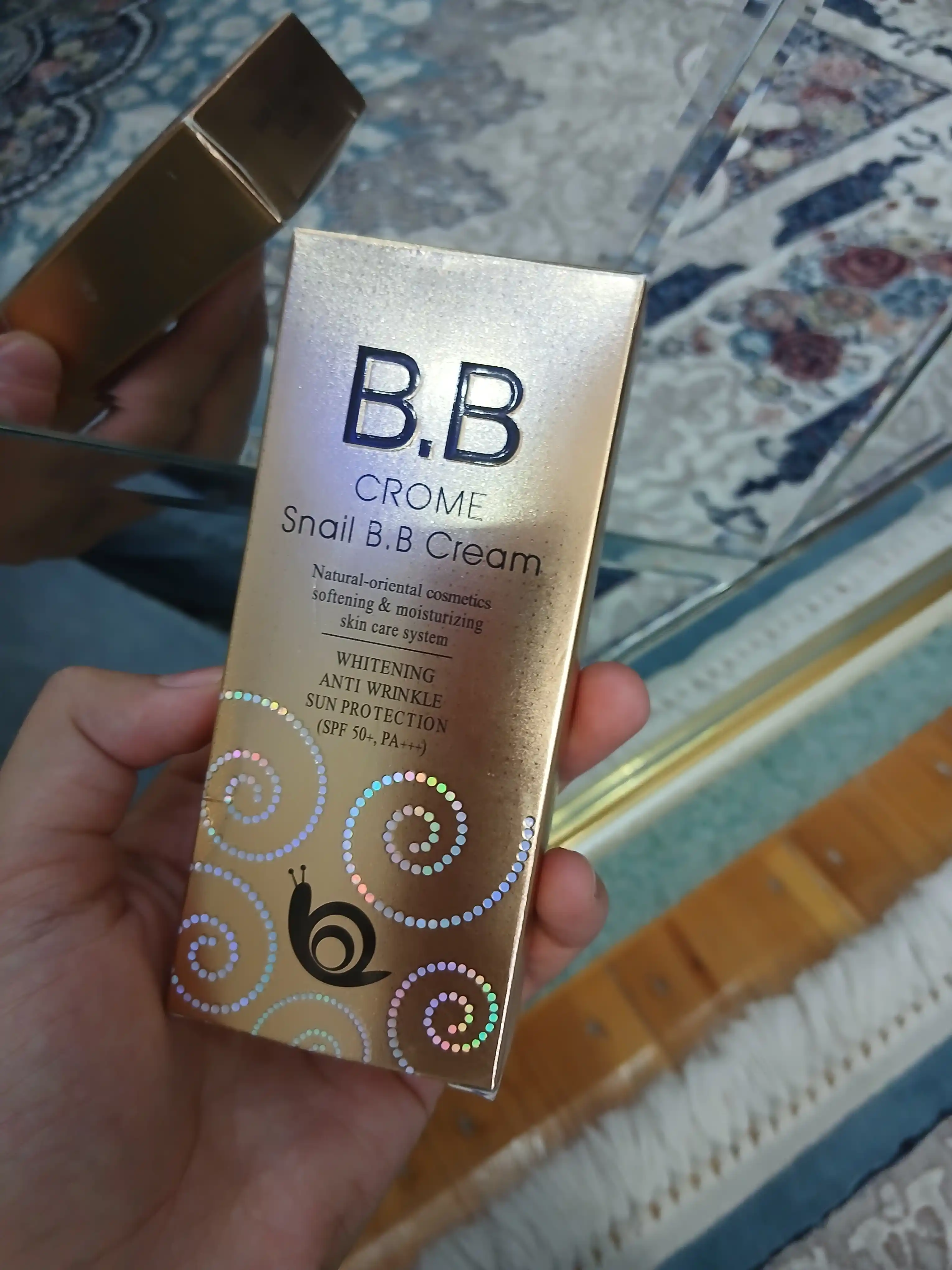 Ko'p funksiyali oqartiruvchi tonal krem BB krem Crome Snail SPF 50+, 50 ml