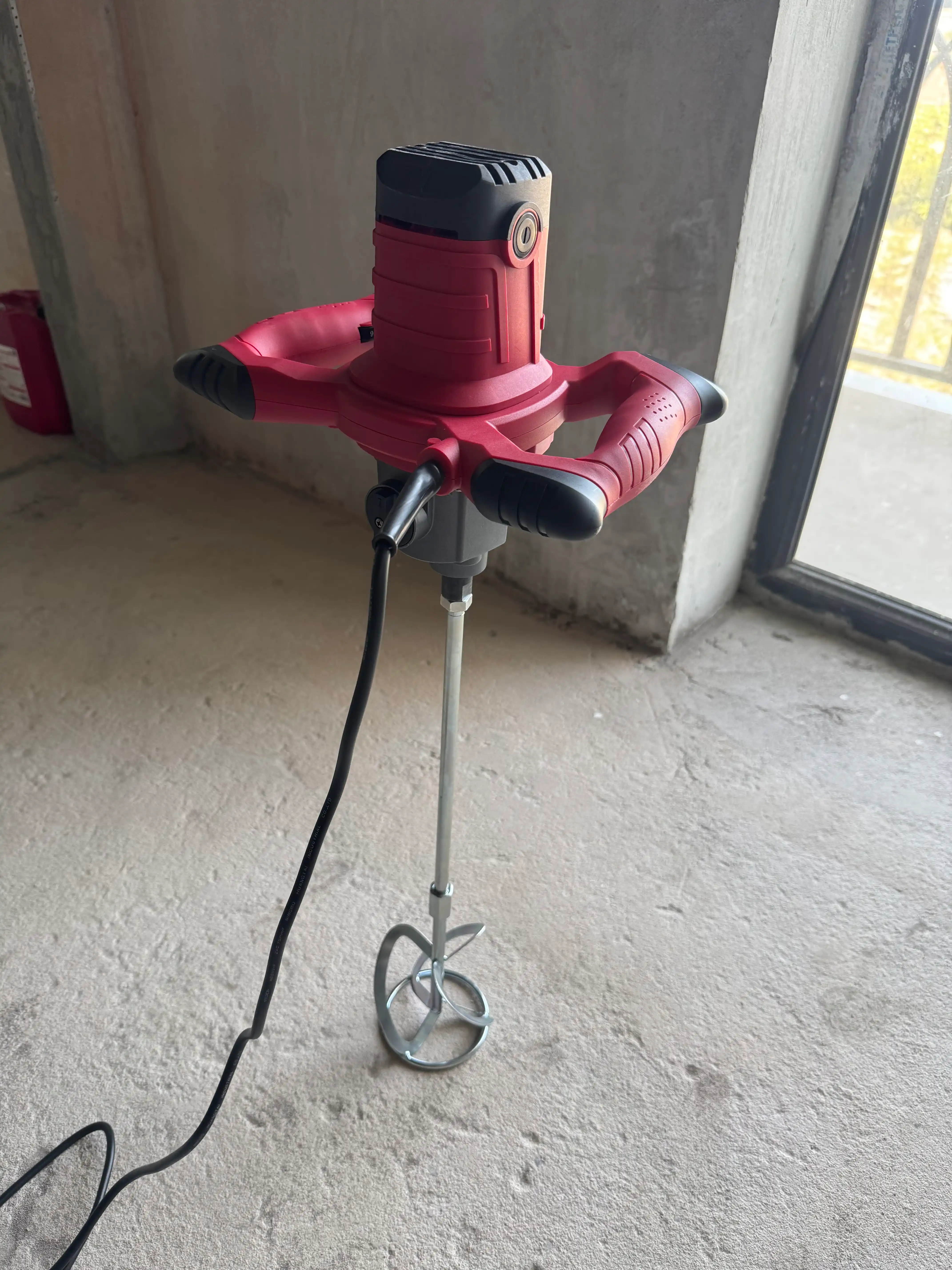 Mikser elektr qurilish ishlari uchun "NUMBER ONE" EM1500-PRO, 1500 Vt, 2 ta tezlik