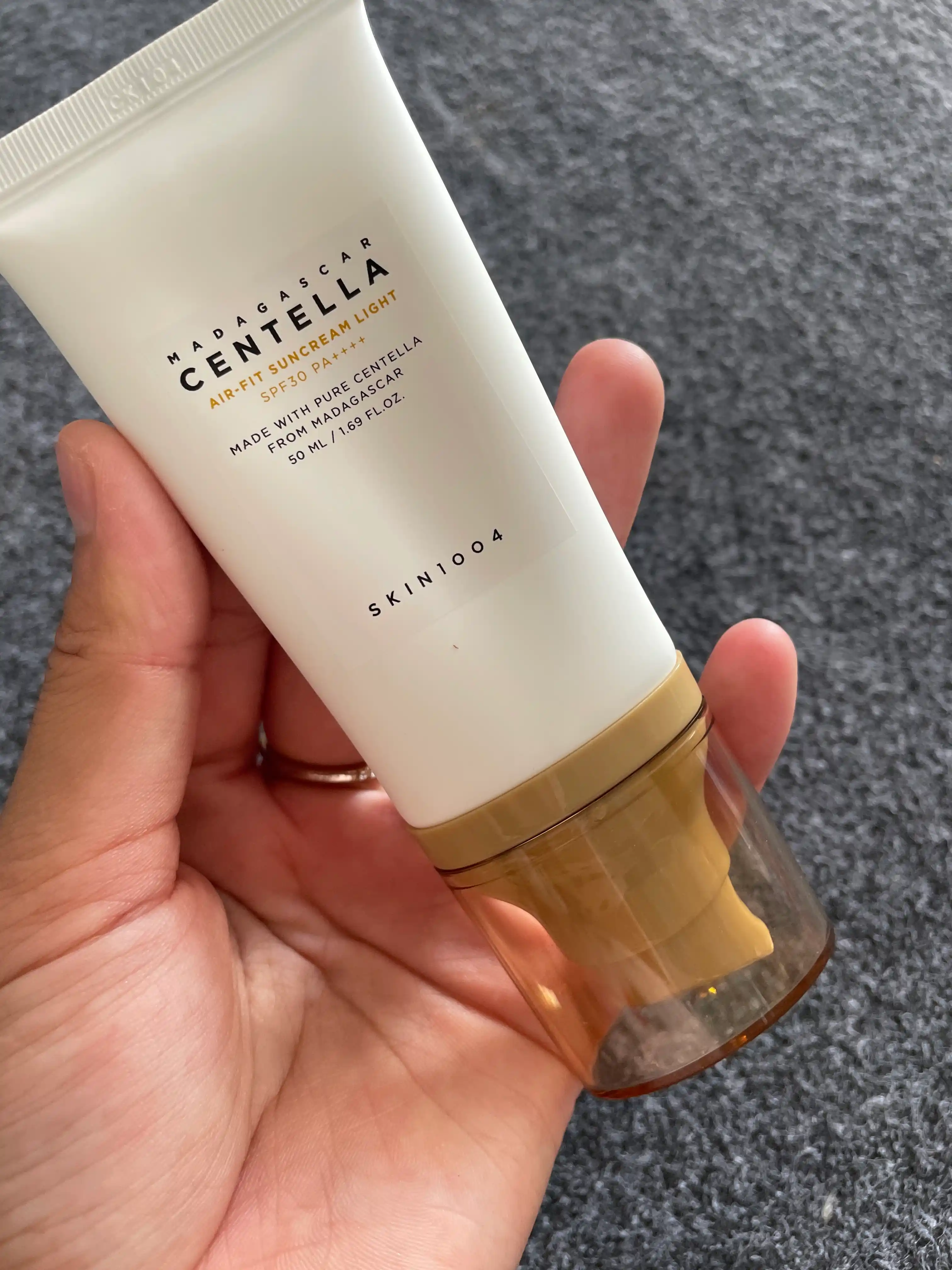 Quyoshdan himoya qiluvchi krem, сентелла,  namlovchi, zagar krem, SPF 50+PA+++, 50 ml