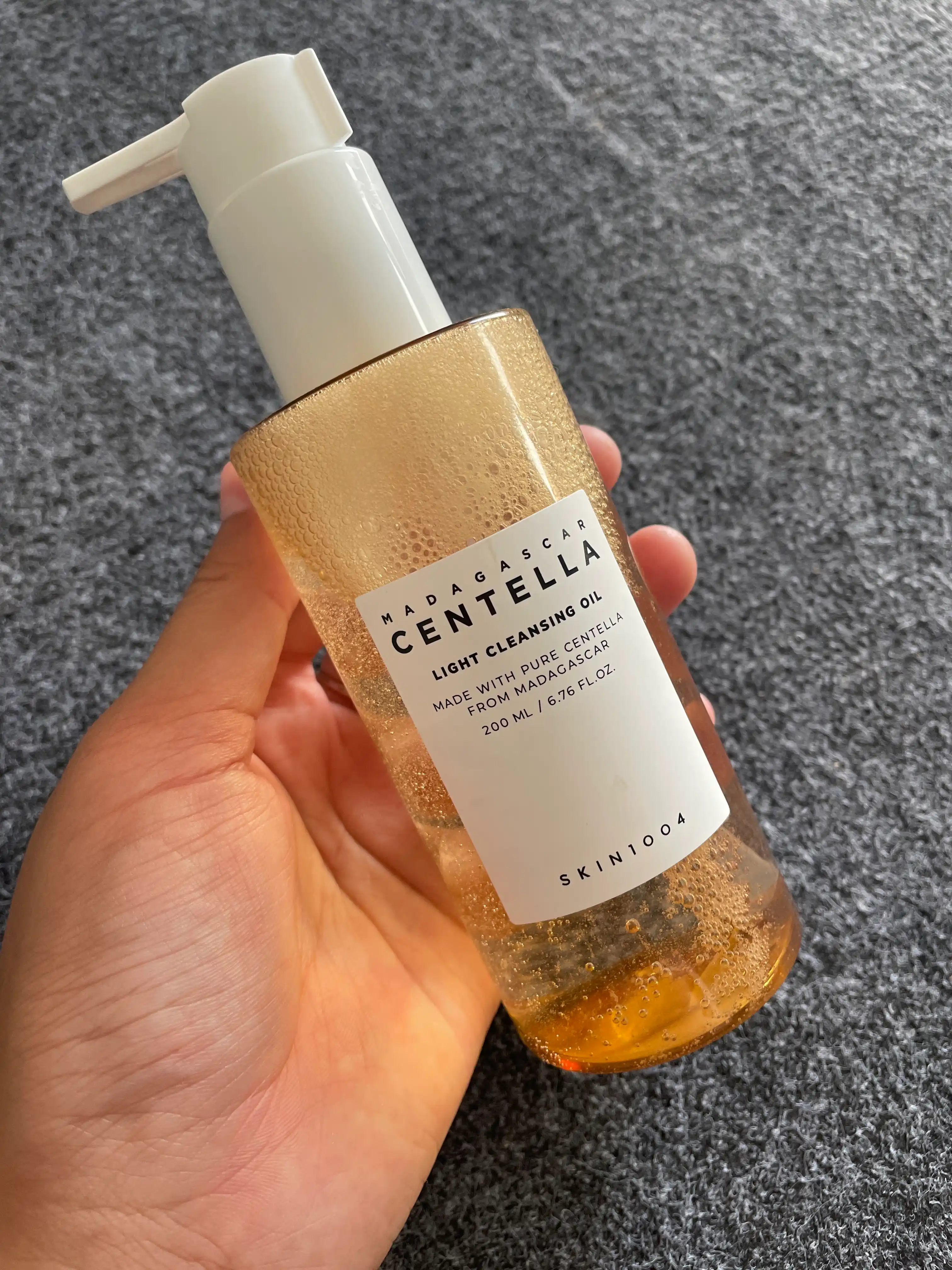 Успокаивающее гидрофильное масло SKIN1004 Madagascar Centella Light Cleansing Oil, 200 мл