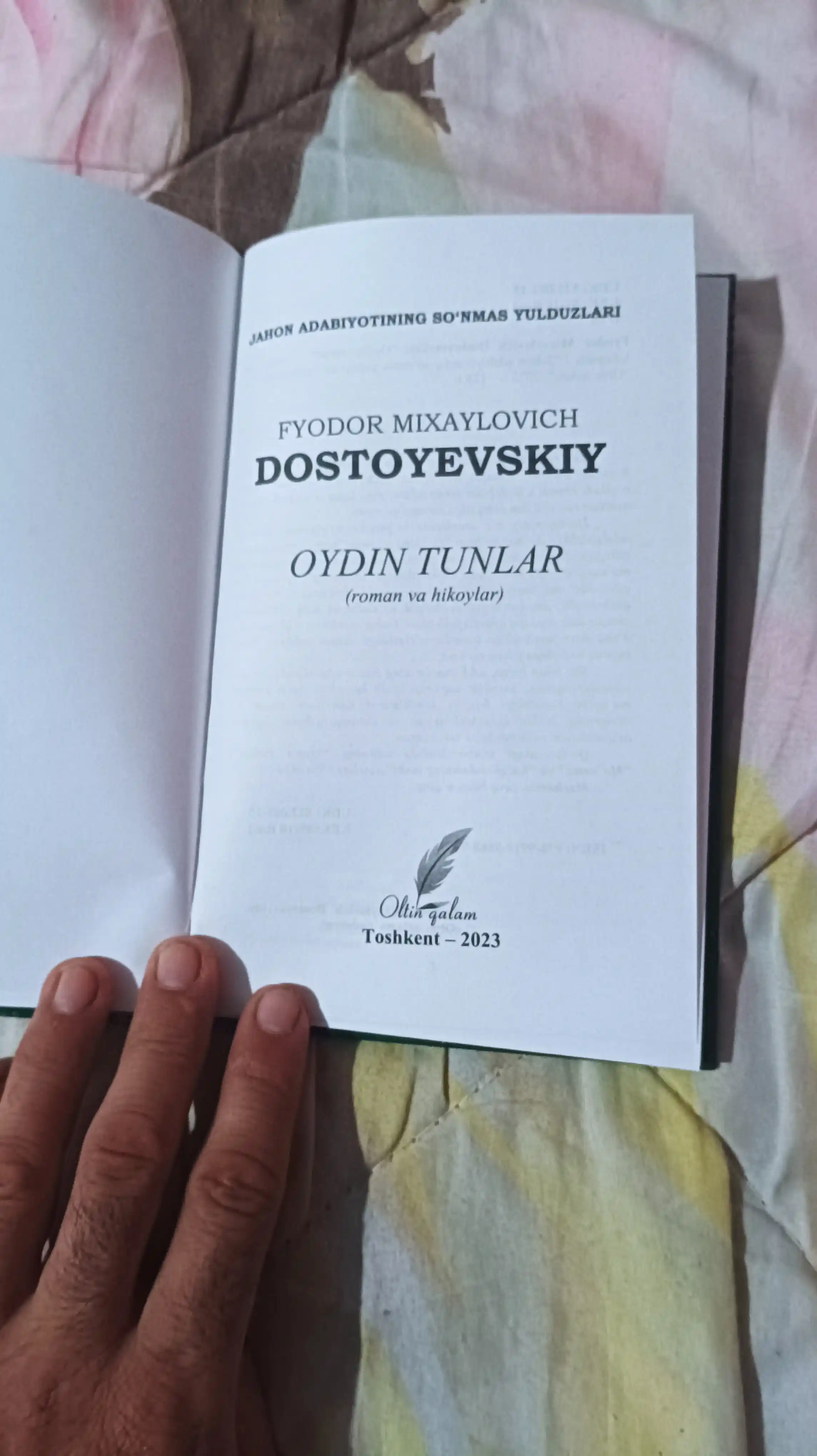 Oydin tunlar, Kambag'allar, Ayrilmas er Fyodor Dostoyevskiy