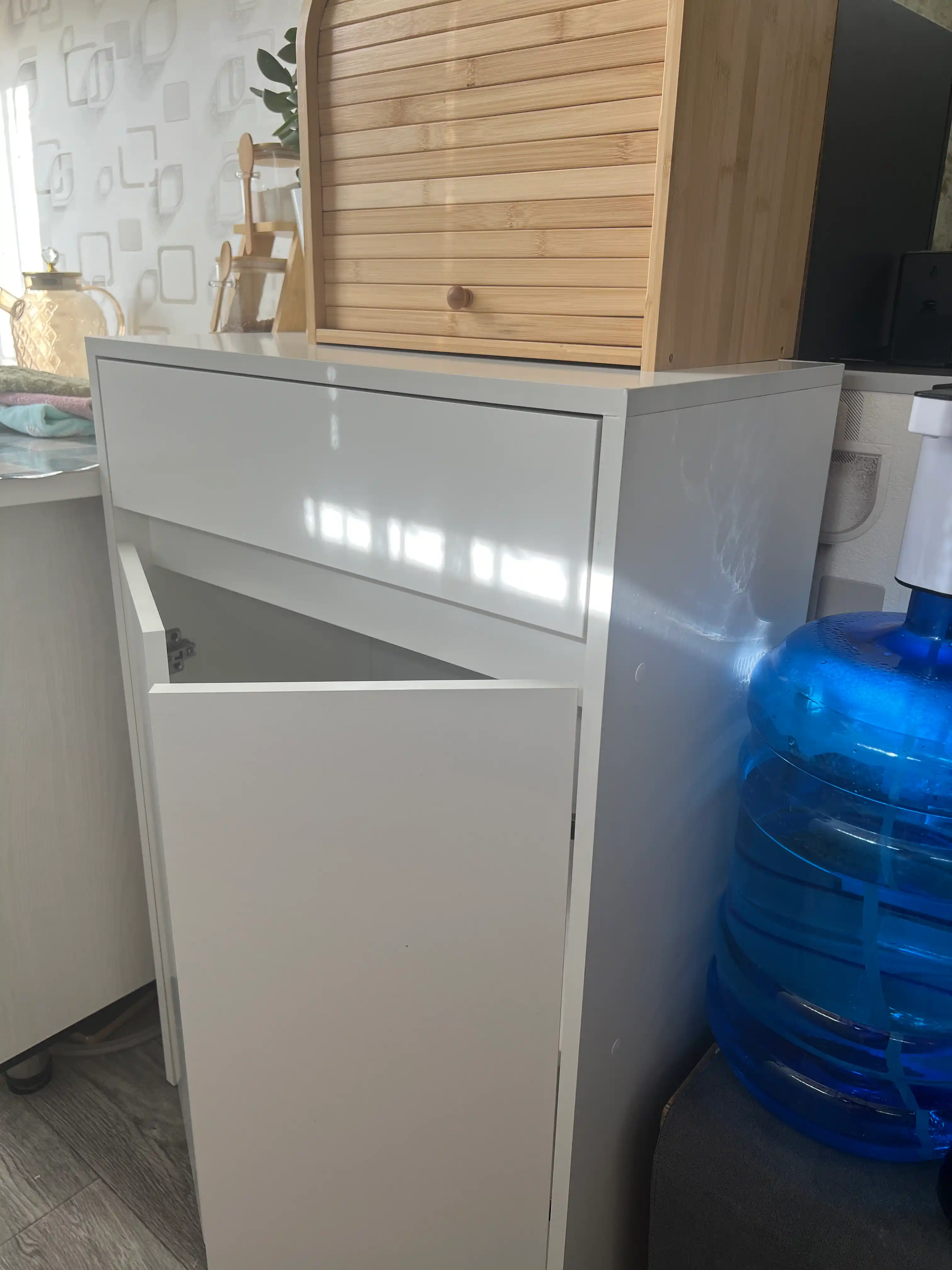 Karma 60 - CH35 - 90x60x35 sm, oshxona uchun tumba-shkaf yig’ilgan holda, LDSP