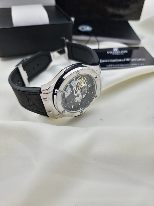 Erkaklar qo‘l soati Hublot Quartz – Mineral shisha, silikon remeshok, sana ko‘rsatkichi