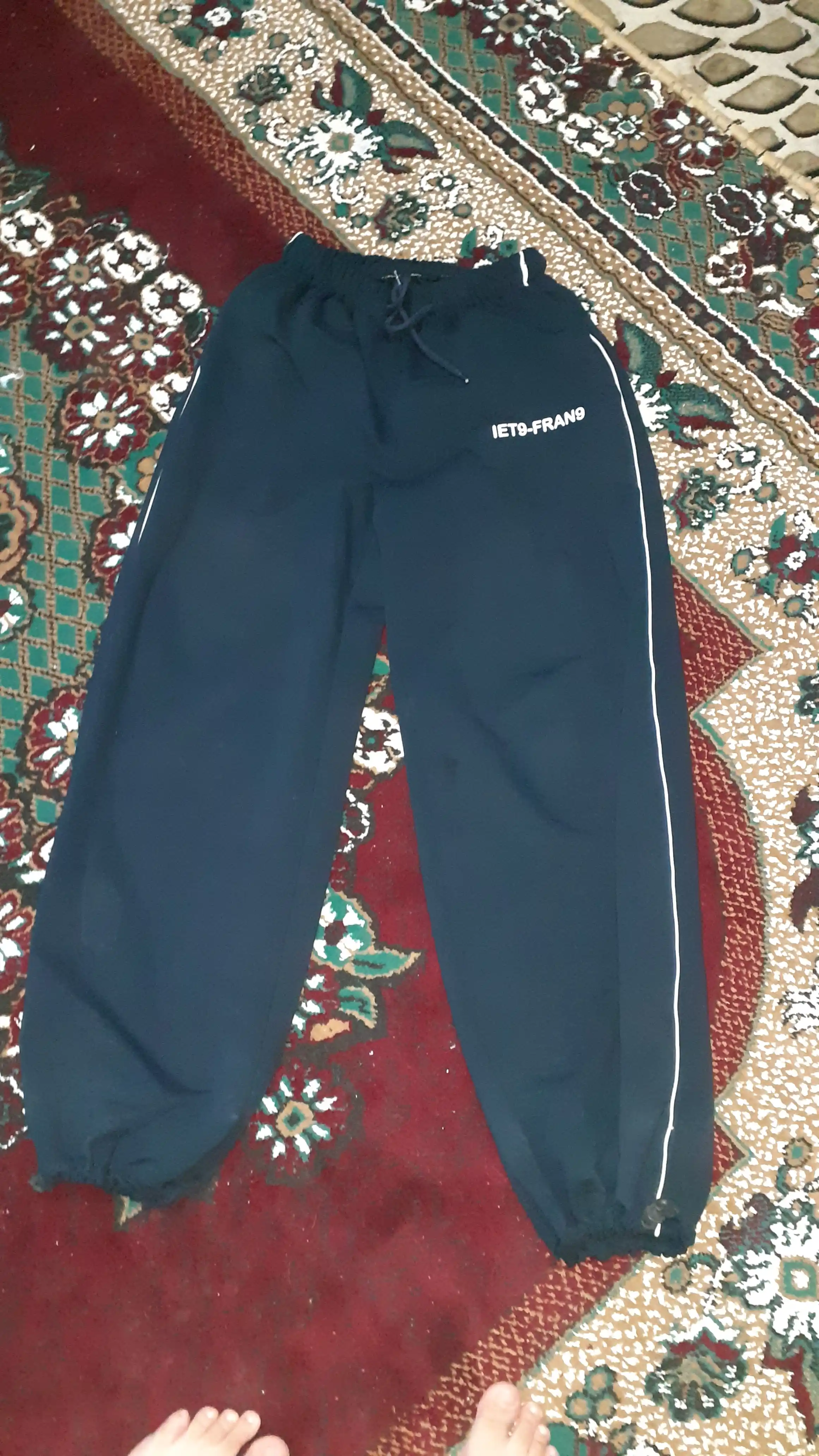 Ayollar keng jogger shimi, oversize