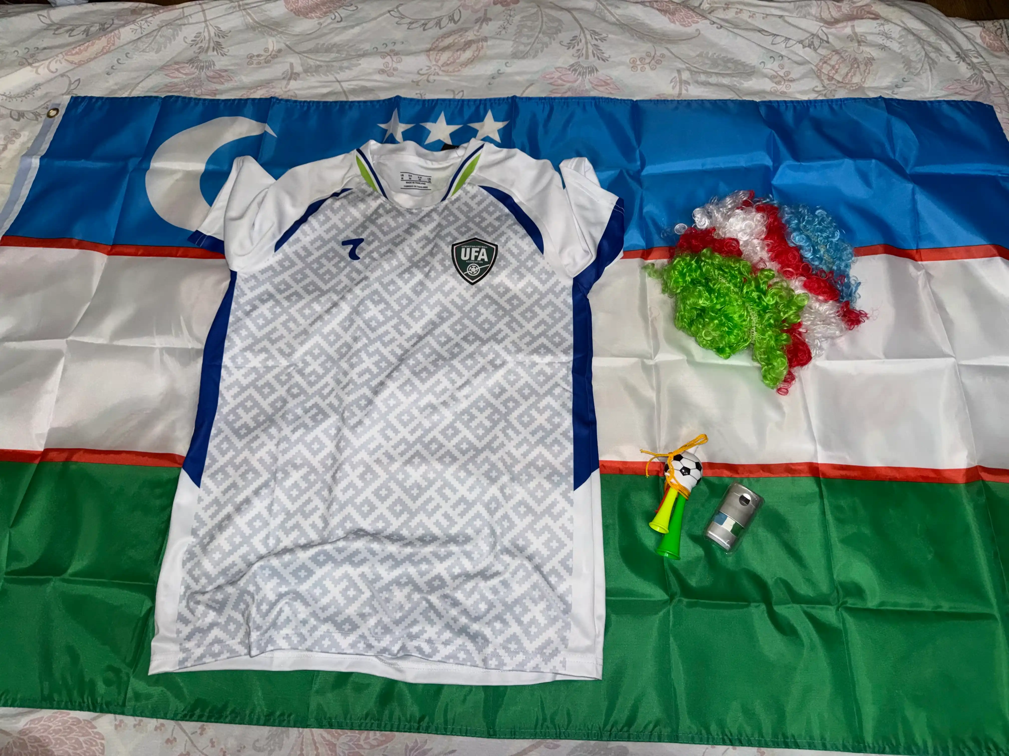 O‘zbekiston terma jamoasi atributikasi | Futbolka | 2 ta va 4 ta to‘plamlar | Bayroq
