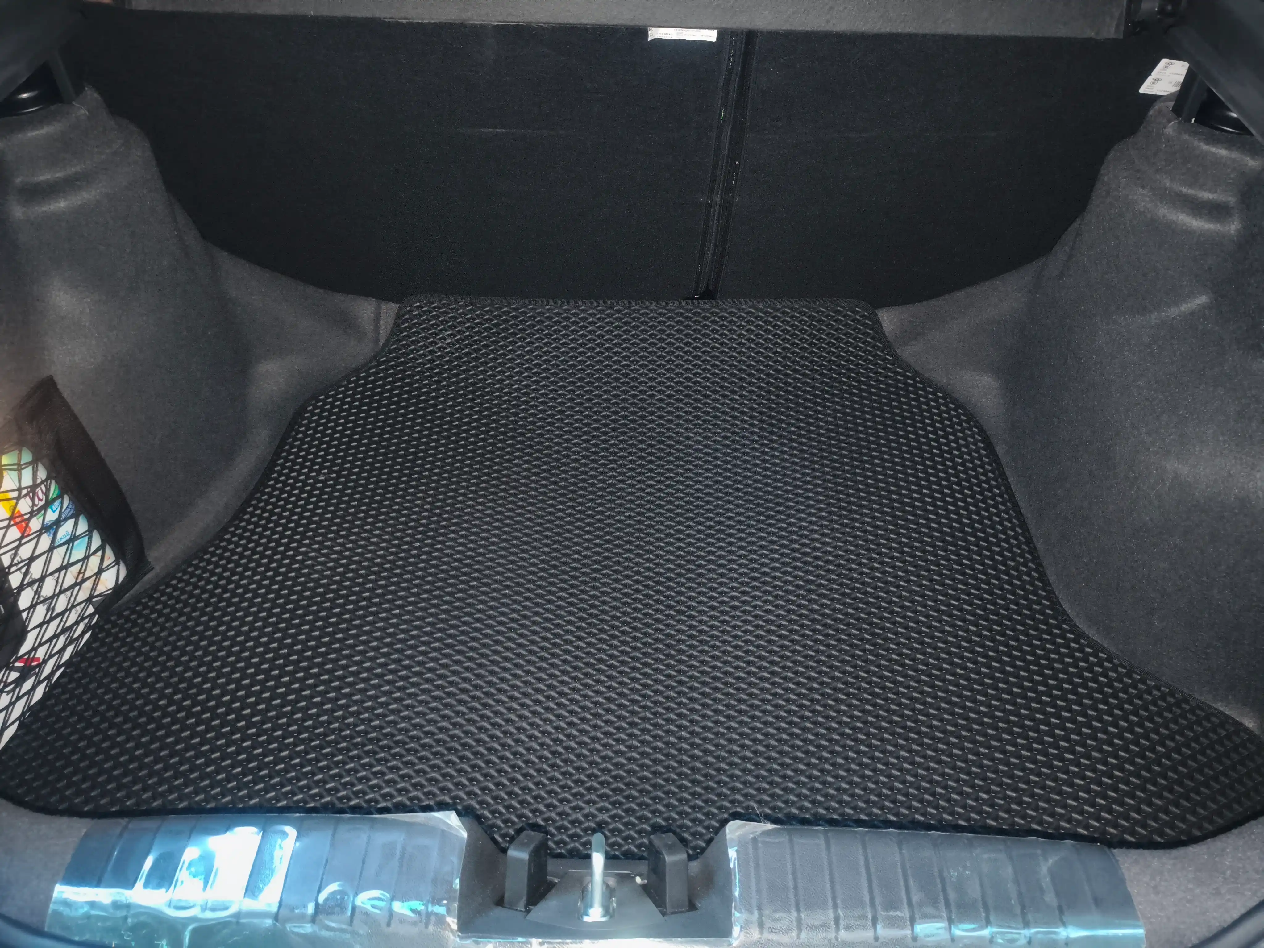Кожаный и ЭВА коврик в багажник авто BYD KIA HAVAL CHERY JETOUR CHEVROLET
