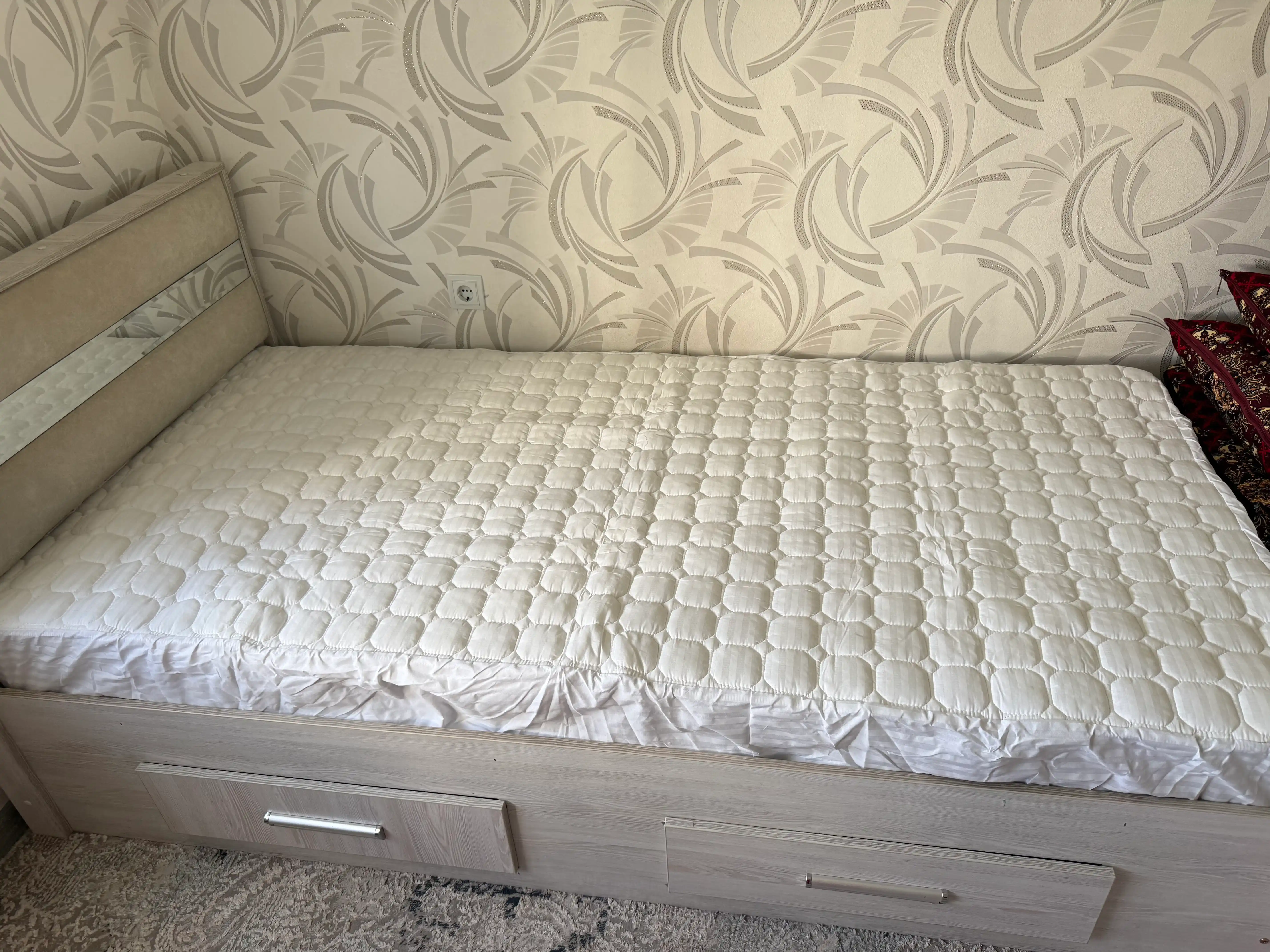AIKO Kinlex Namatrasnik, gipoalergik, bir va ikki kishilik matras qoplamasi