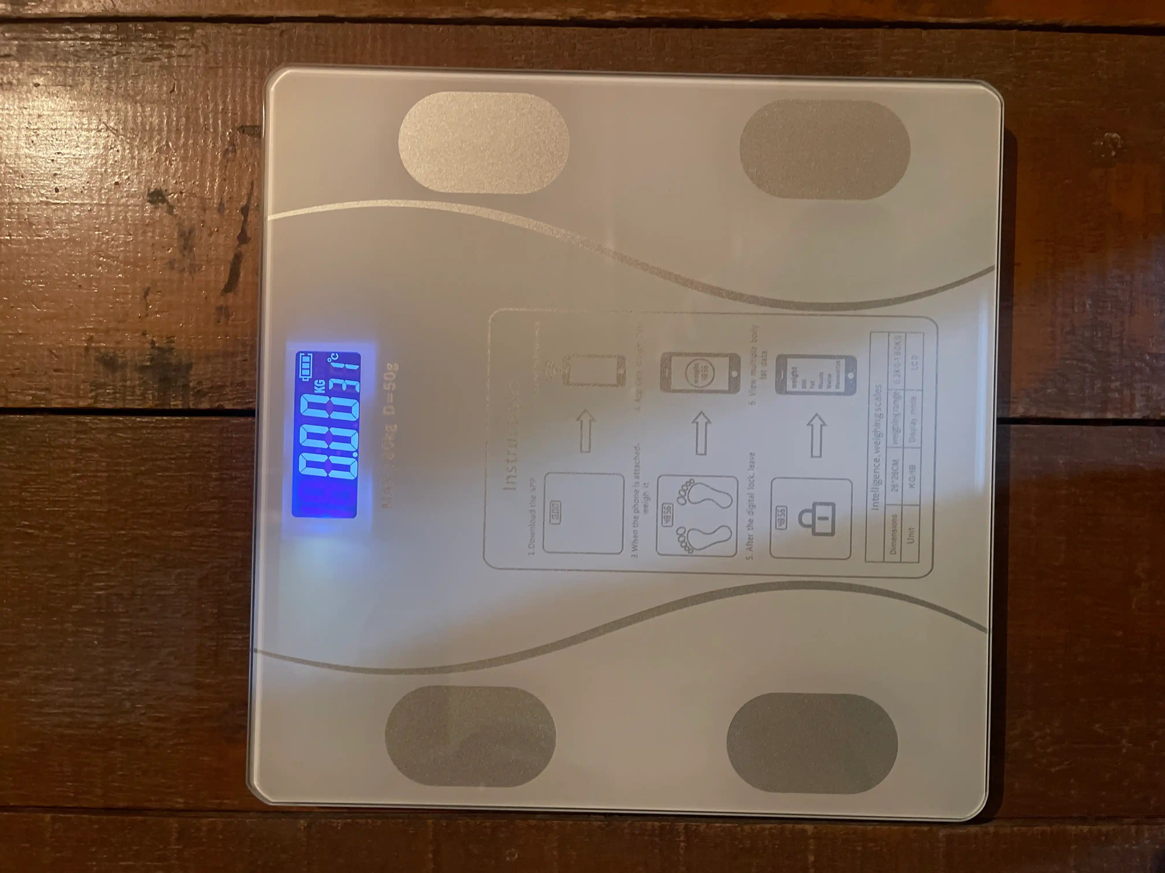 Elektron tarozi shisha dizayn ixcham va chiroyli korpus 180kg gacha kotaradi