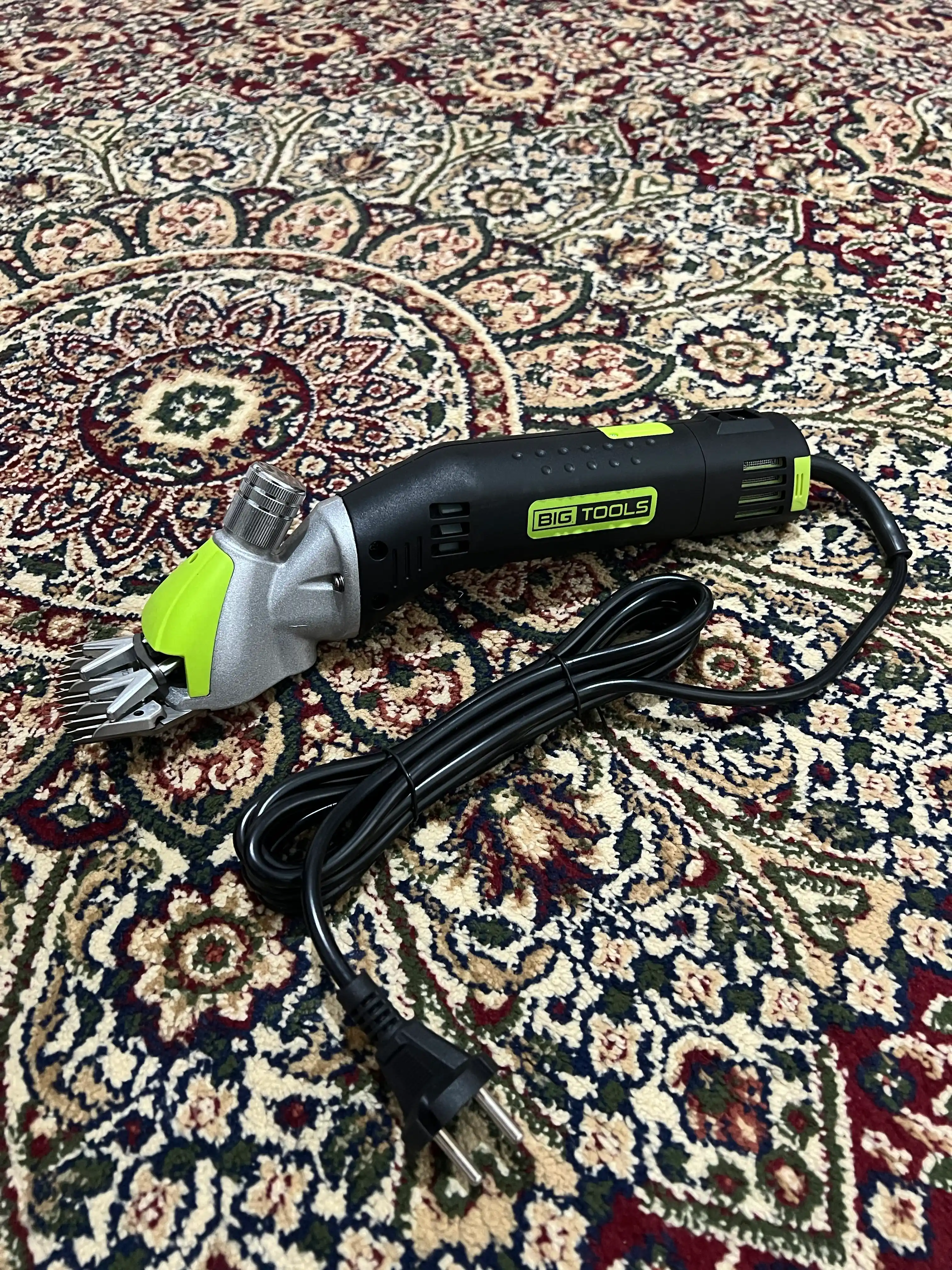 DOKHLER qo‘ylarni qirqish uchun professional elektr mashina