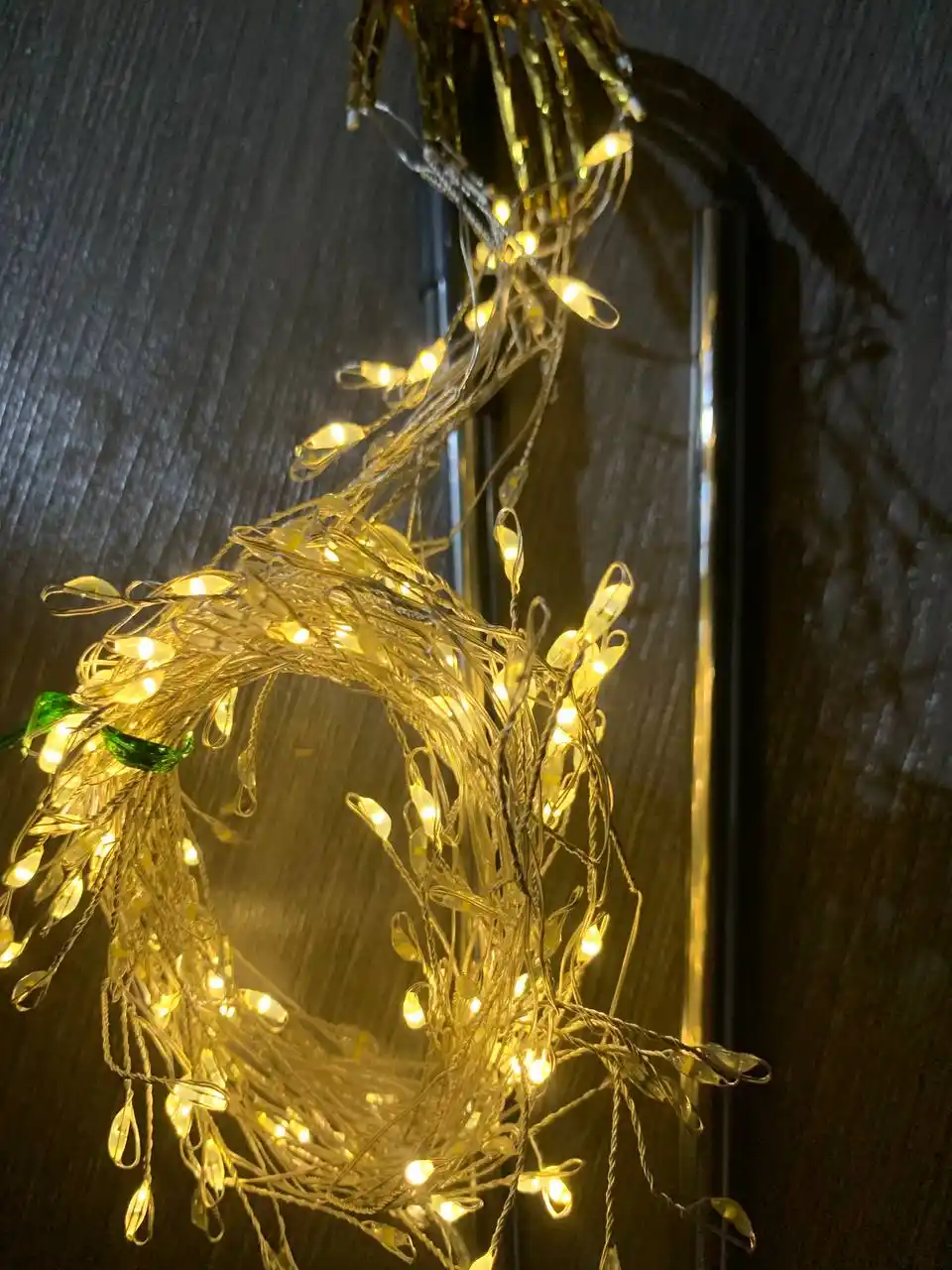Quyosh batareyasida ishlaydigan Shudring-Yomg‘ir bog‘ chirog‘i, 200 LED, 75 sm, iliq yorug‘lik