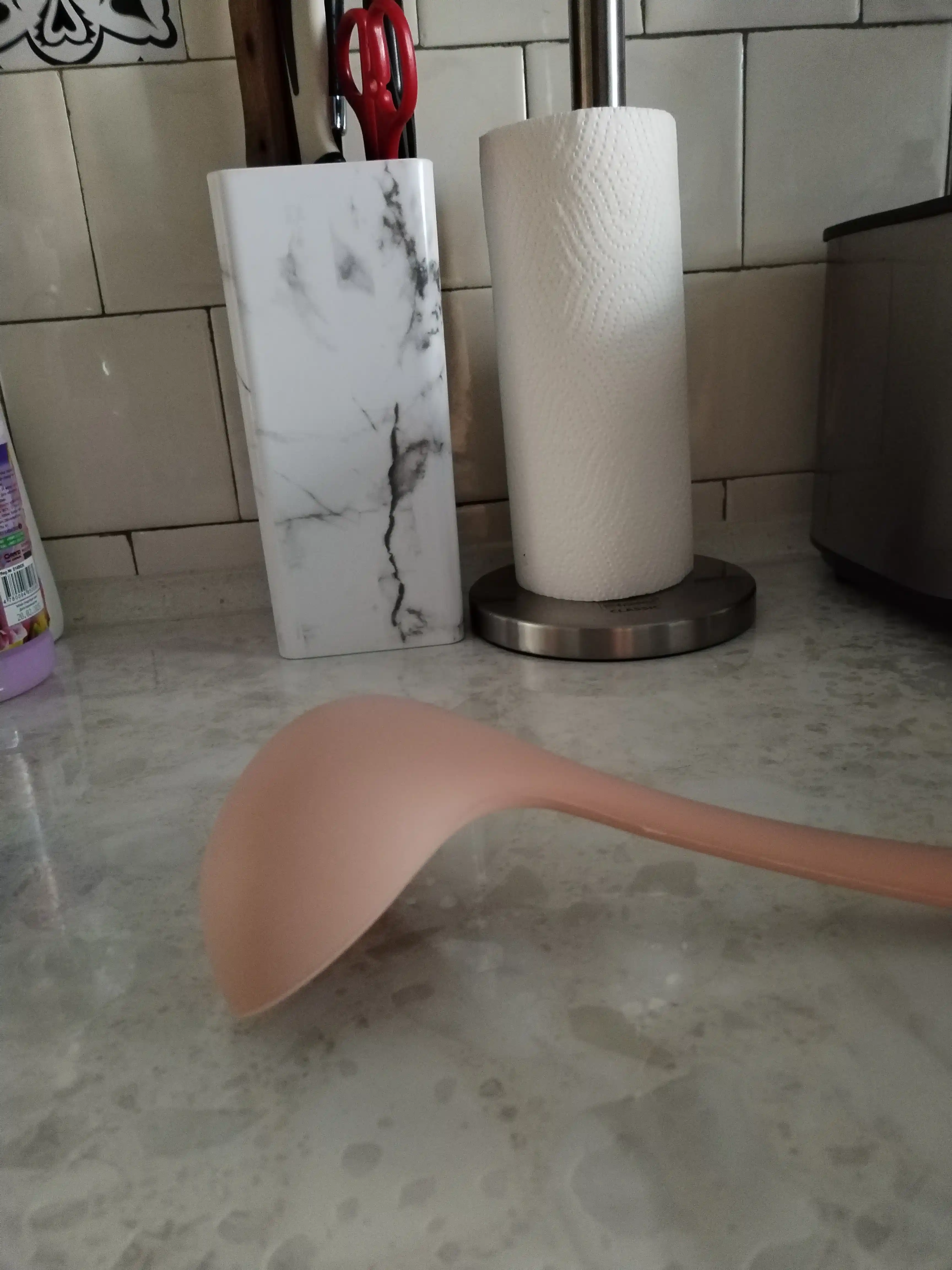Silikon cho'mich, issiqlikka chidamli, xafsiz (29 sm), uch zamonaviya rangdan tanlov