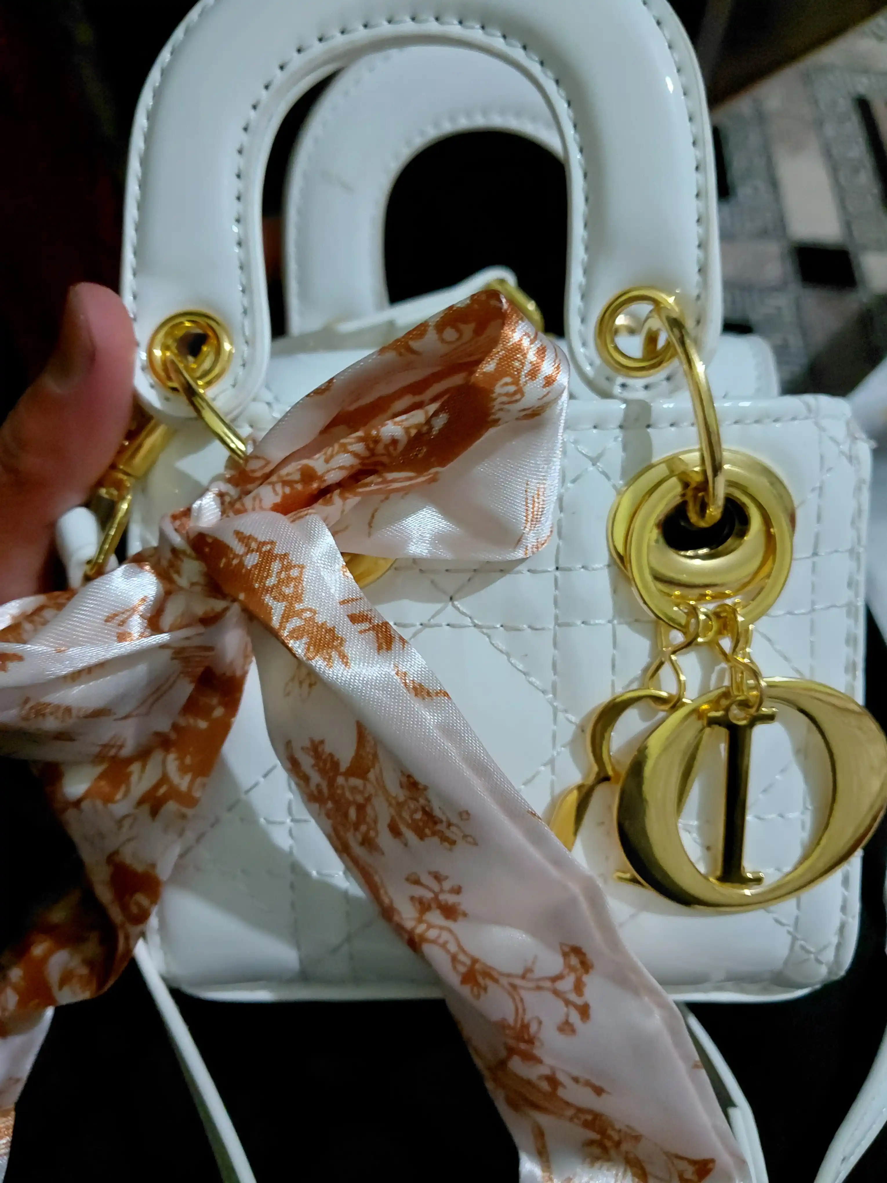 Dior uslubidagi ayollar mini-sumkasi