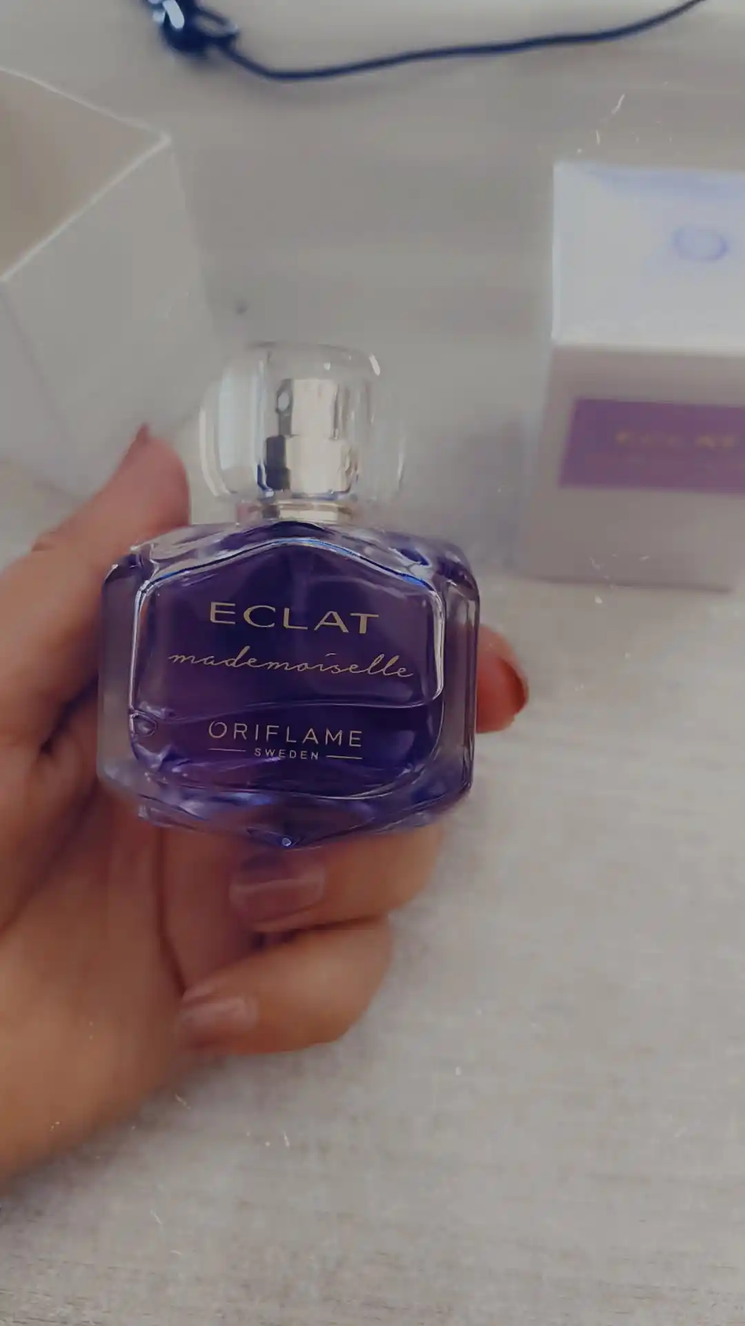 Ayollar Xushbo'ylangan suv Eclat Mademoiselle  50 ml — nafis va yoqimli hidli parfum