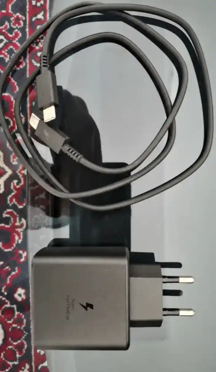 Samsung 45W PD Adapter – мощное и безопасное зарядное устройство