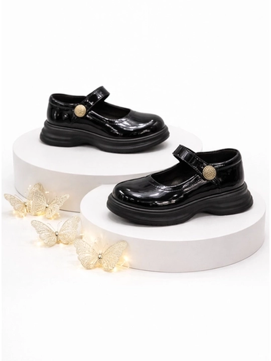 Meri Jeyn poyabzali (Mary Janes)