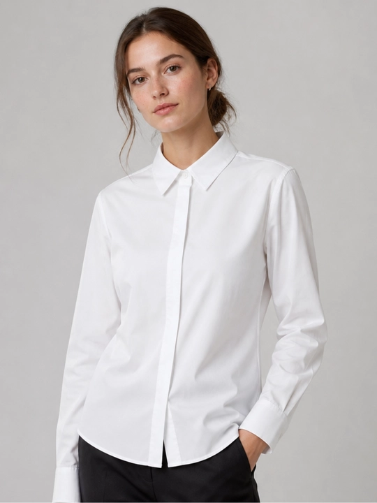 Base maktab ko‘ylagi, oq rangli, klassik uslubdagi, paxta matosidan tikilgan.  S, M, L, XL - 