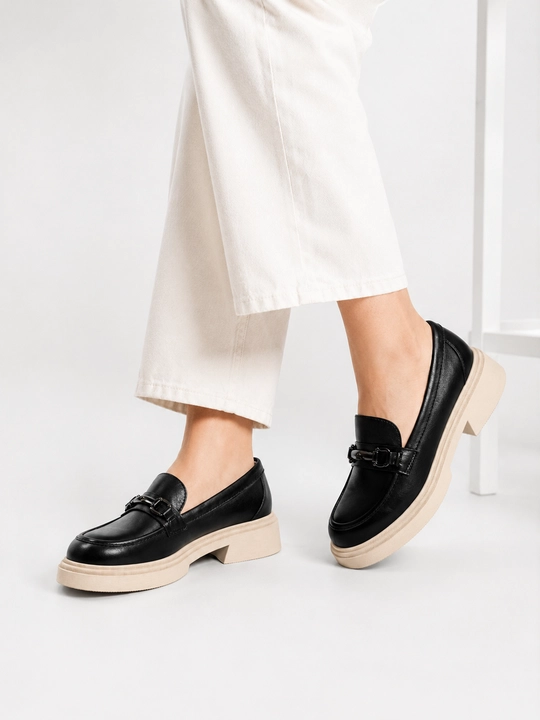 Haqiqiy charmdan yasalgan yen loafers - 