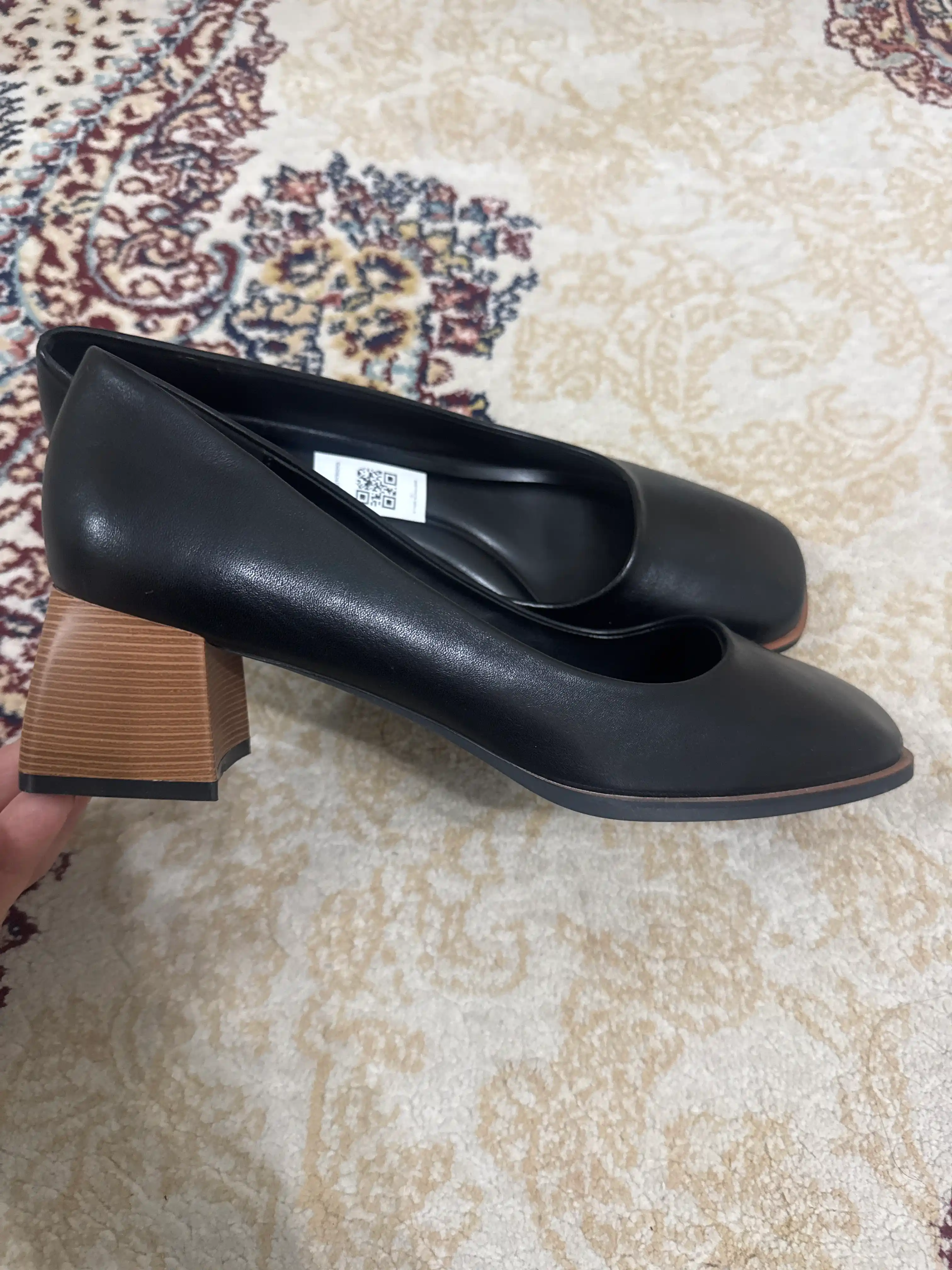 Ayollar oyoq kiyimi, velikan, katta razmerlar, klassika model, kuzlik oyoq kiyim