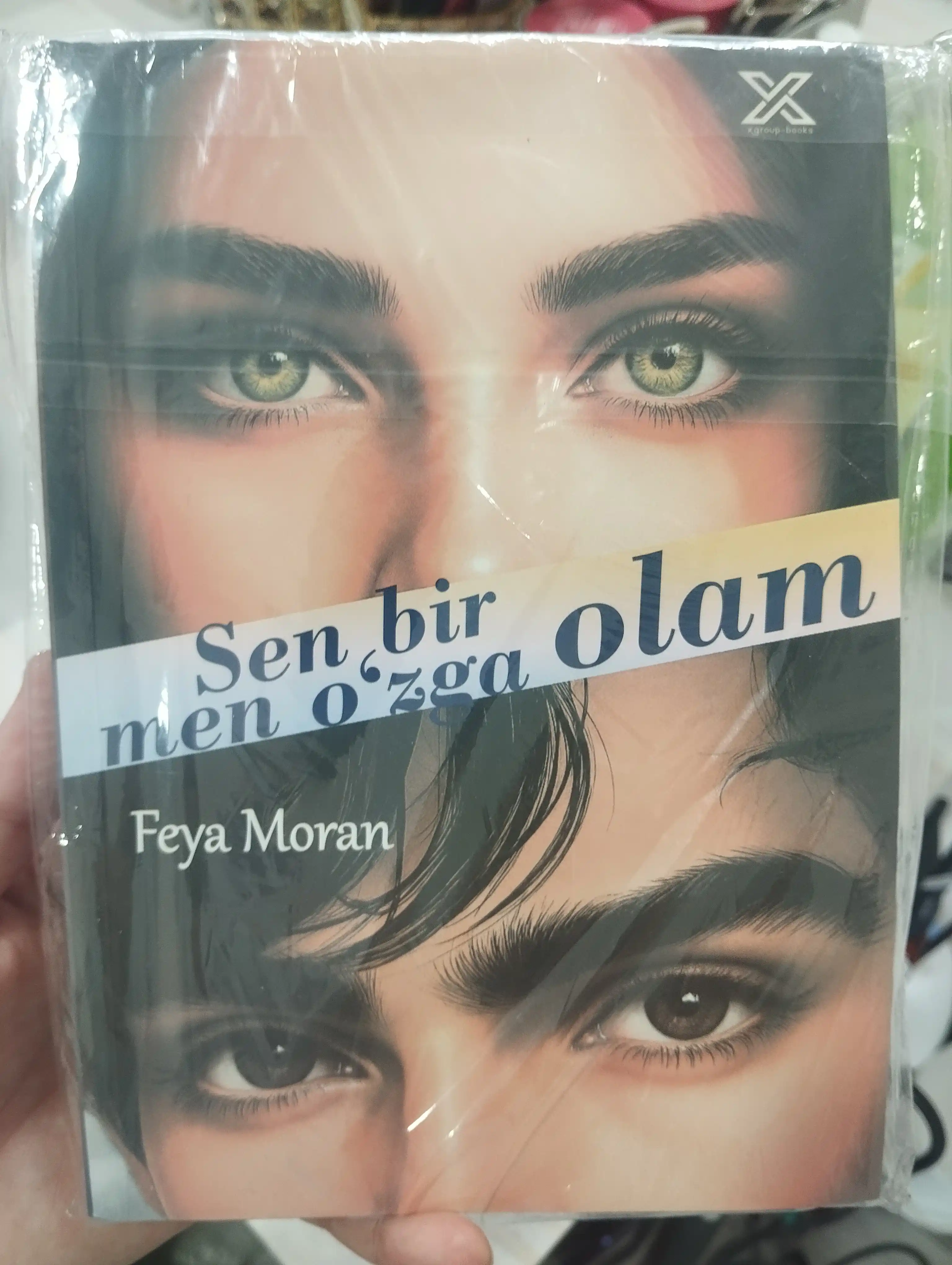 Sen bir olam, men o‘zga olam — Feya Moran, o‘zlik va muhabbat haqida roman