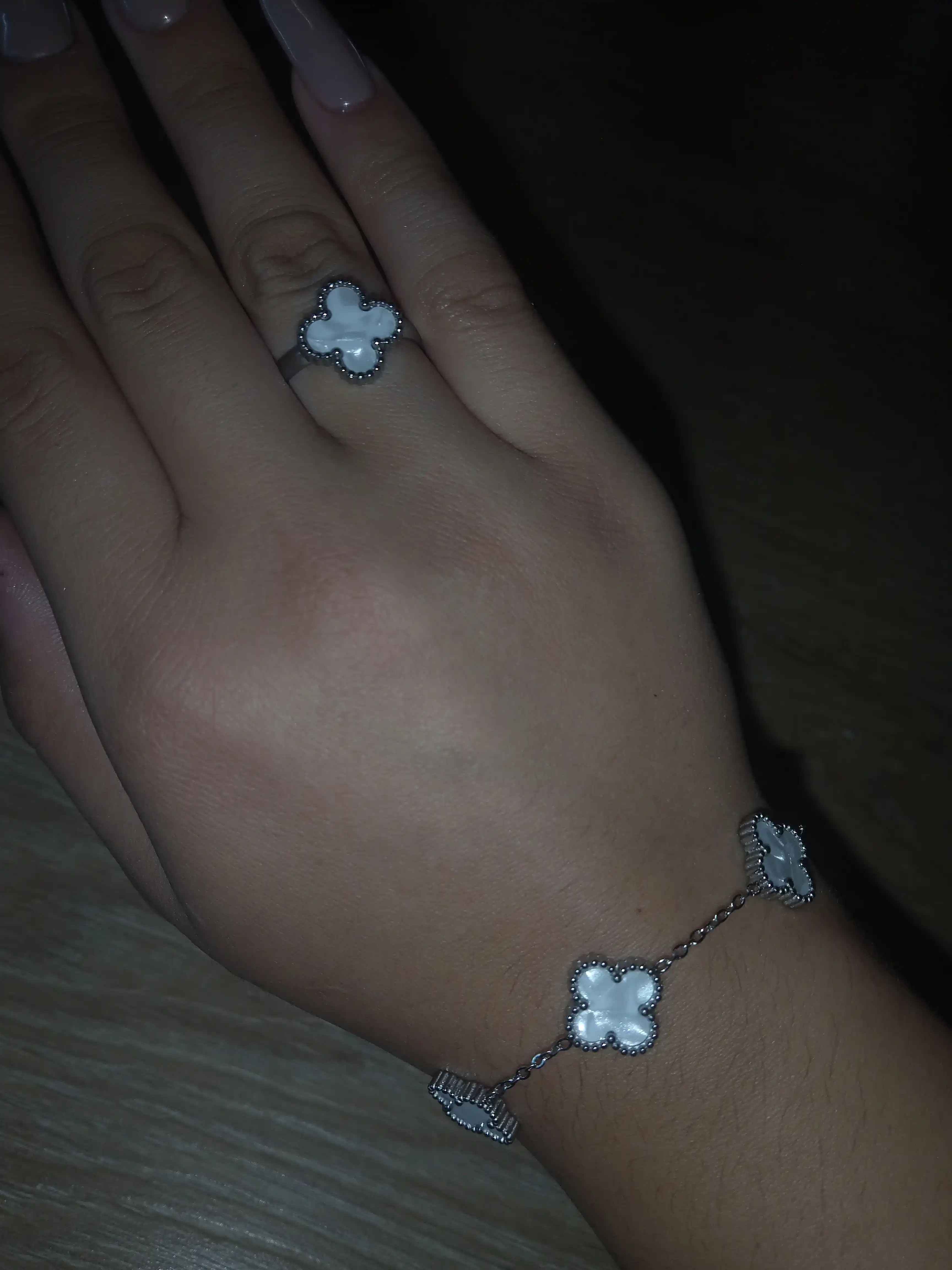 Ayollar, qizlar uchun premium 4 tasi 1 da to‘plam, zanjir, uzuk (16-20), bujiteriya, Van Cleef