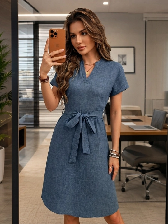 Ayollar ofis kiyimi