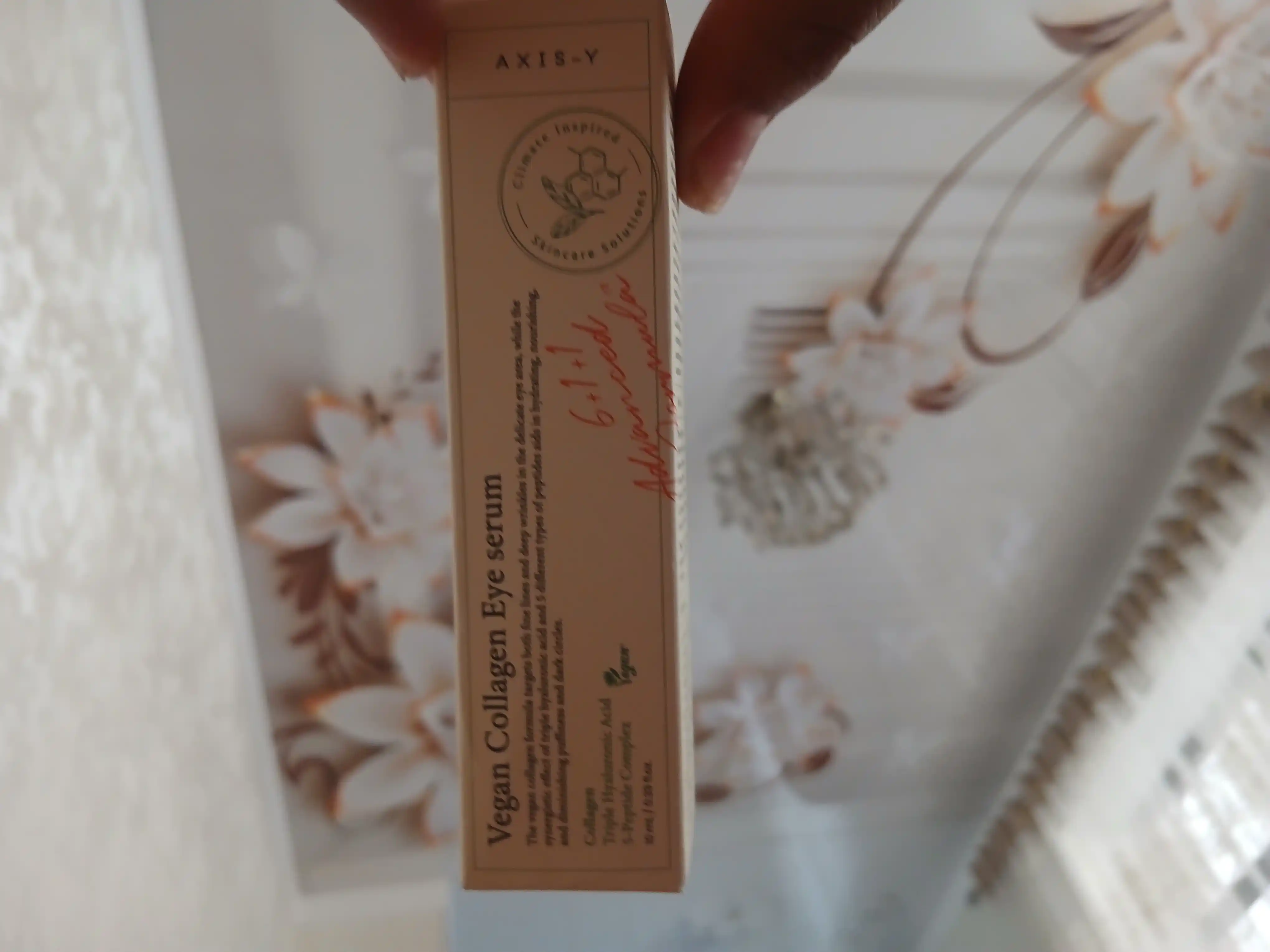 Axis-Y Vegan Collagen Eye Serum -Axis-Y сыворотка против морщин под глазами, 10 мл
