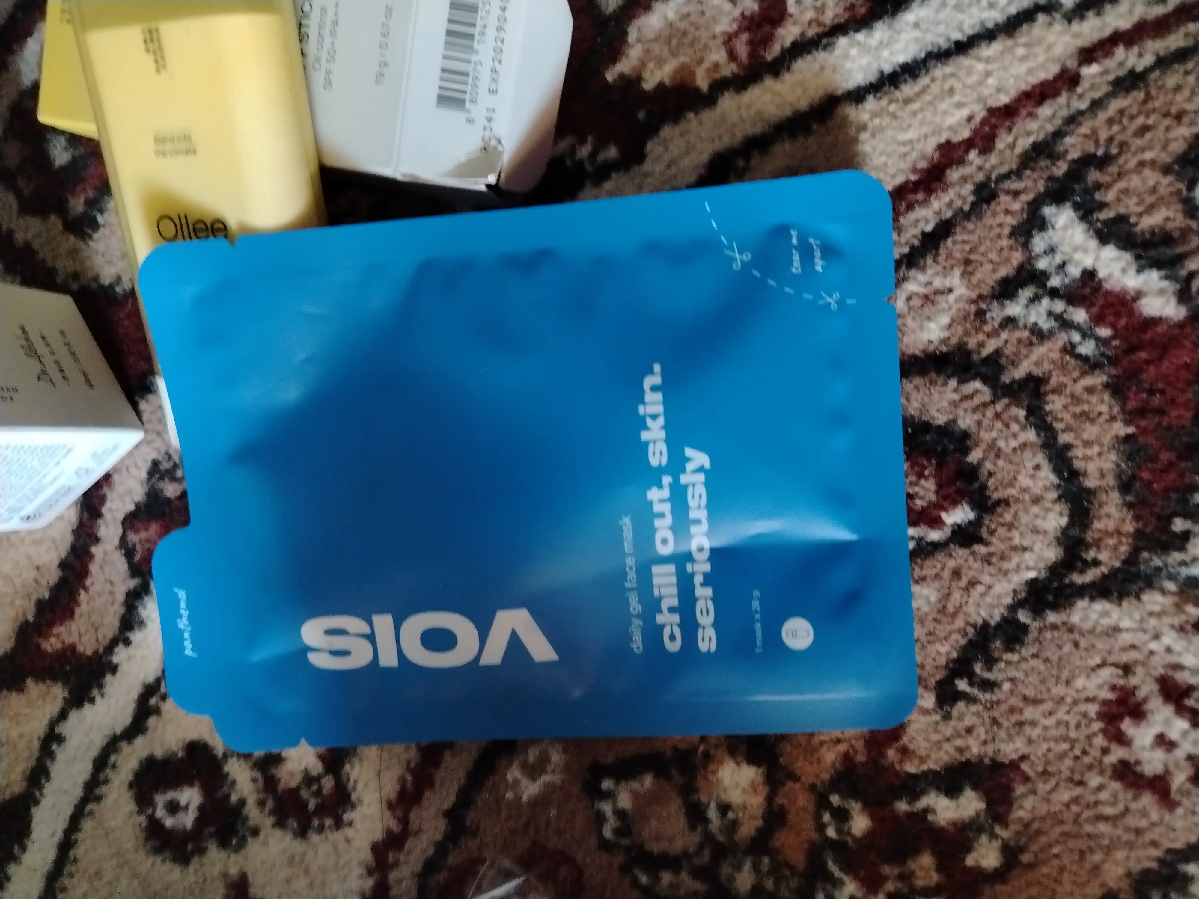 VOIS тканевые маски для лица с Vitamin C, Hyaluronic Acid, Niacinamide и Panthenol