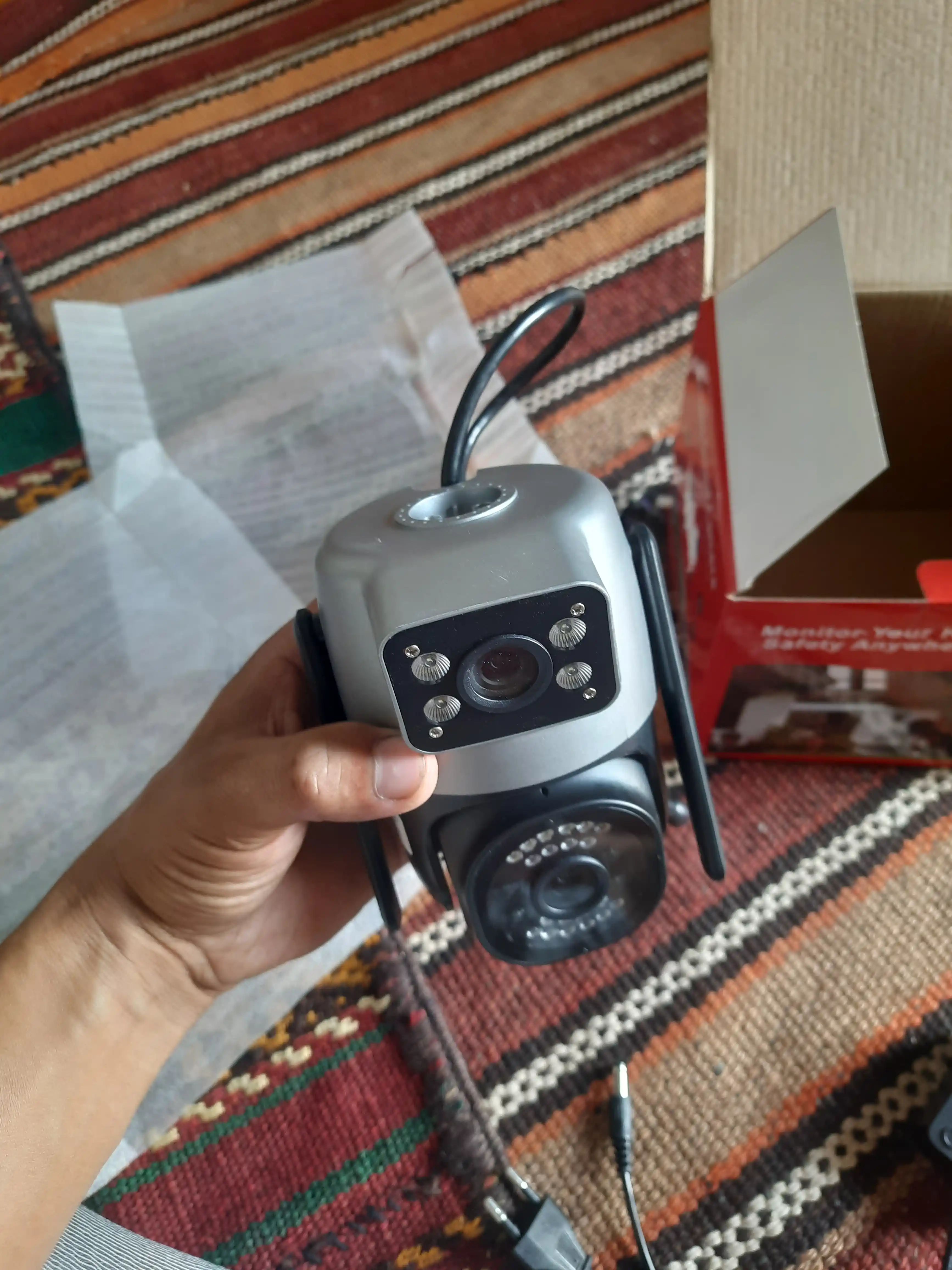 WiFi / 4G tashqi kuzatuv kamerasi, V380 / ICSee, tungi ko‘rish, harakat sensori