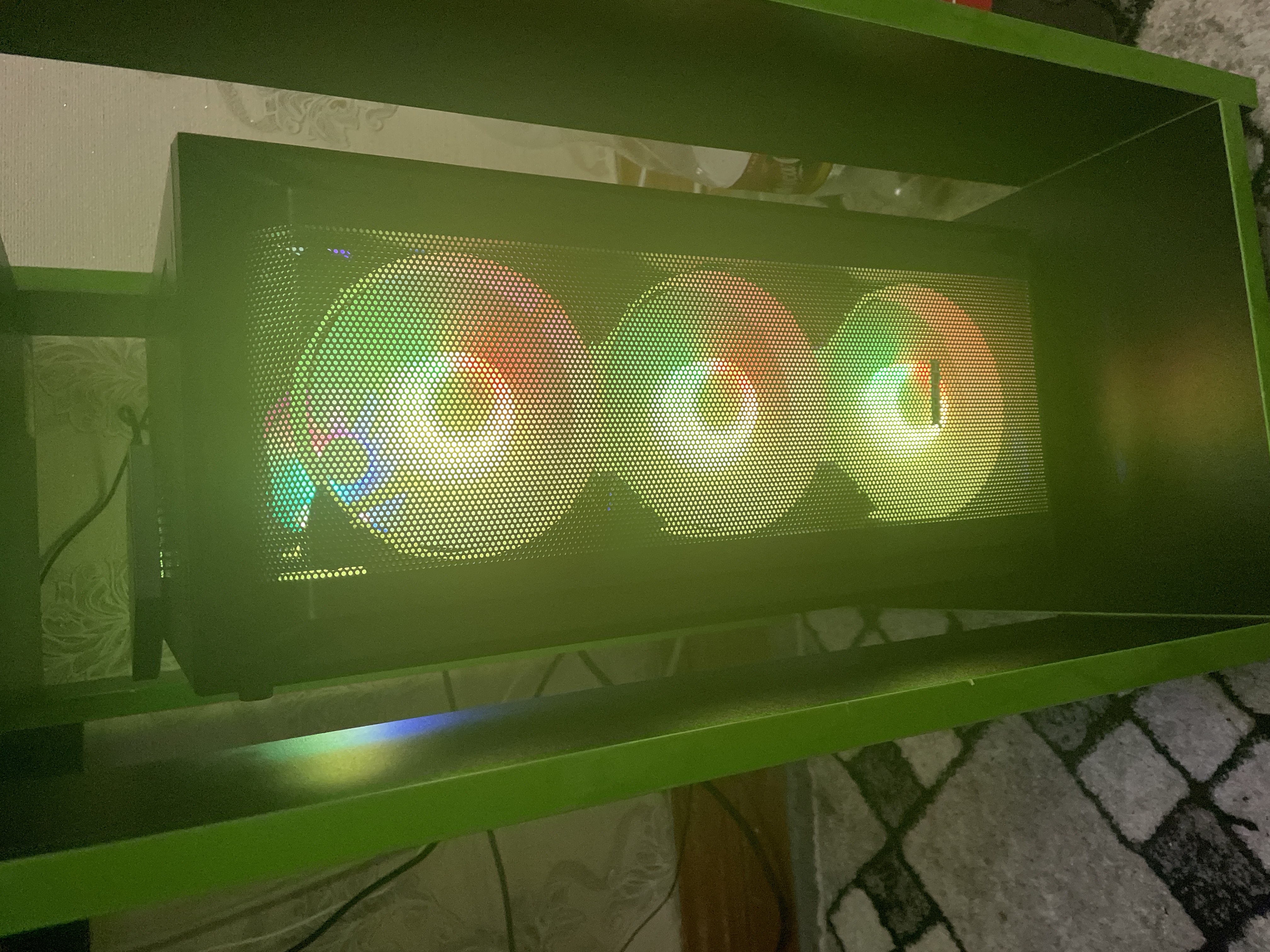 O'yin kompyuteri. Core i7, 16 GB operativ xotira, 512 GB SSD, AMD RADEON RX 580 8 GB