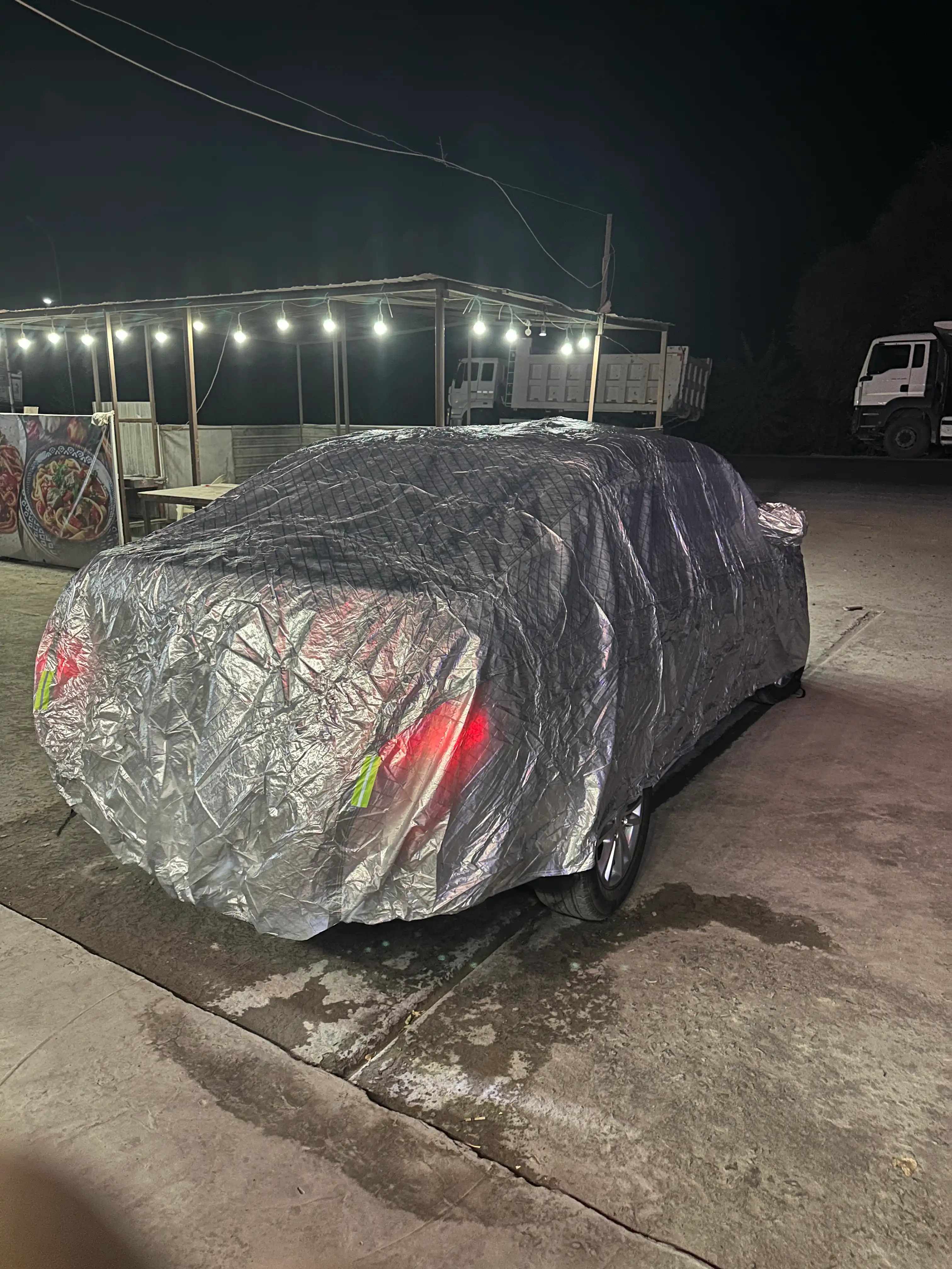 AVTOTENT universal barcha fasl uchun mos keladigan suv oʻtkazmaydigan himoya tent g‘ilofi