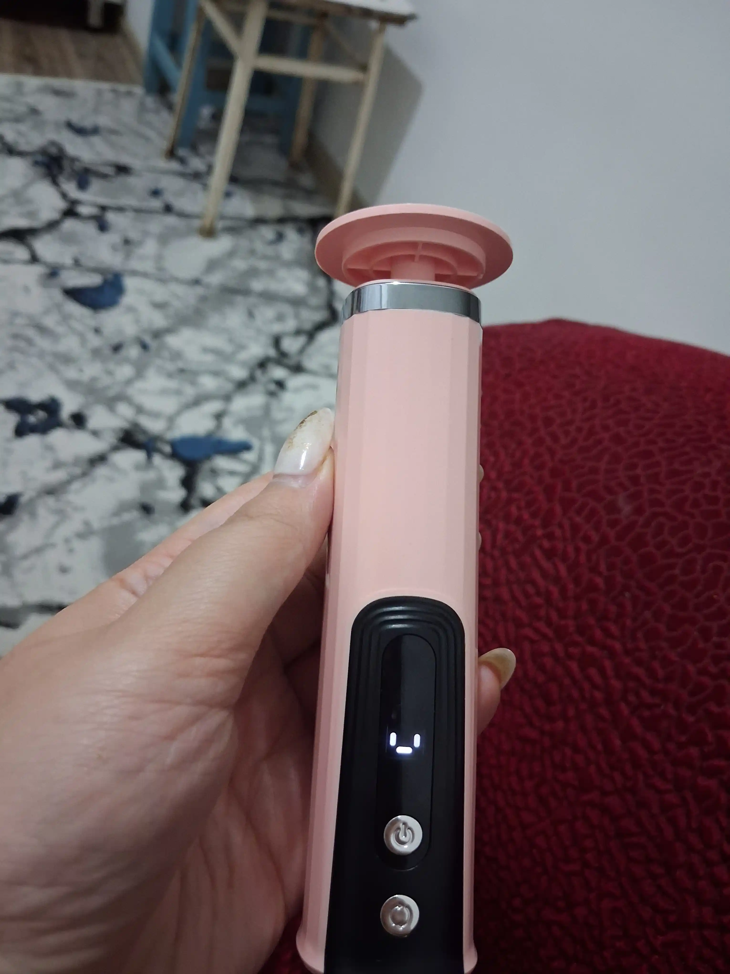 Pemza fayli poshnalar, oyoqlar uchun elektrdir. 6 tezlik, qo'shimchalar kiritilgan