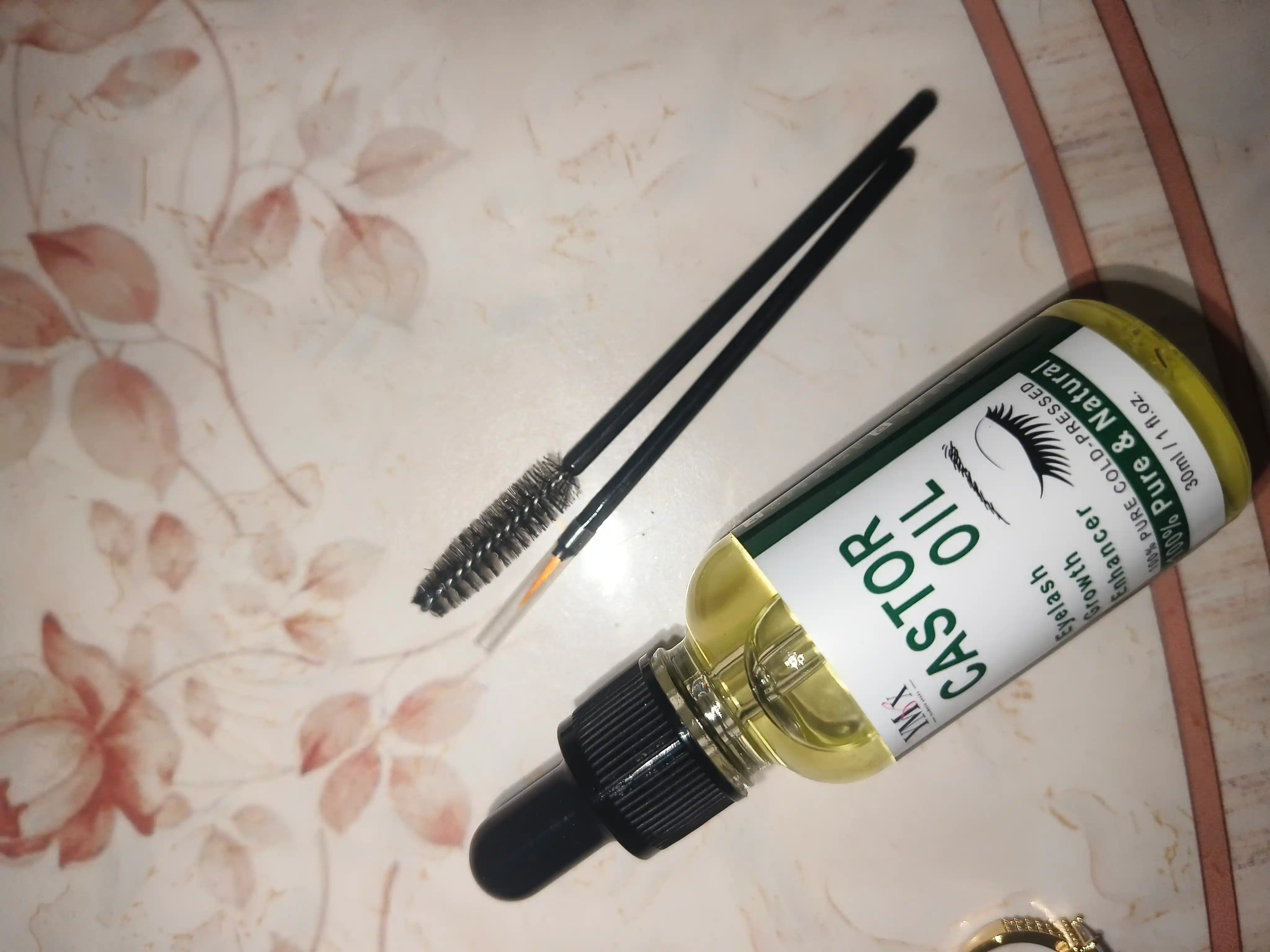 YMX kastor moyi 30 ml — kiprik va qosh uchun kastor yog‘i, qosh va kiprik parvarishi
