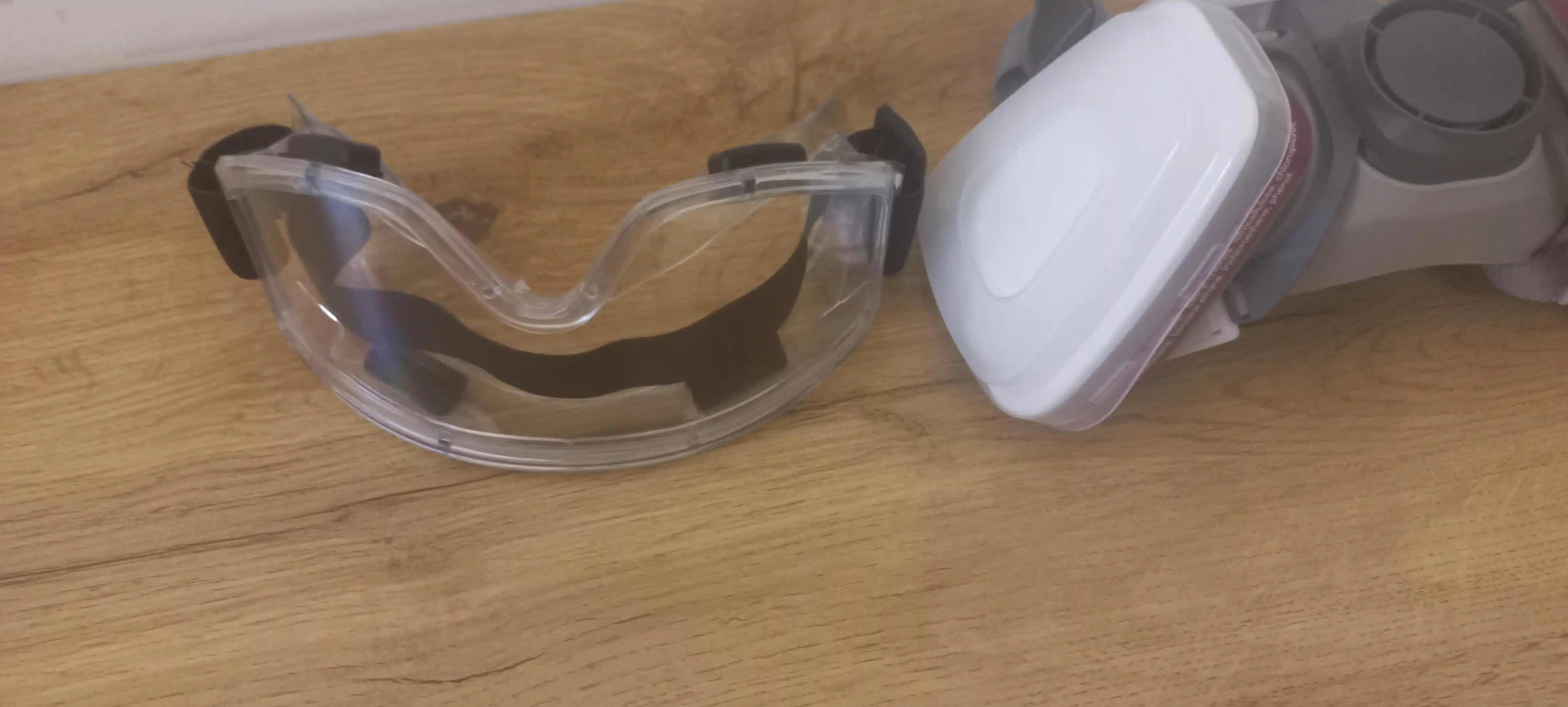 Respirator yarim niqobli, professional himoya ko'zoynagi bilan