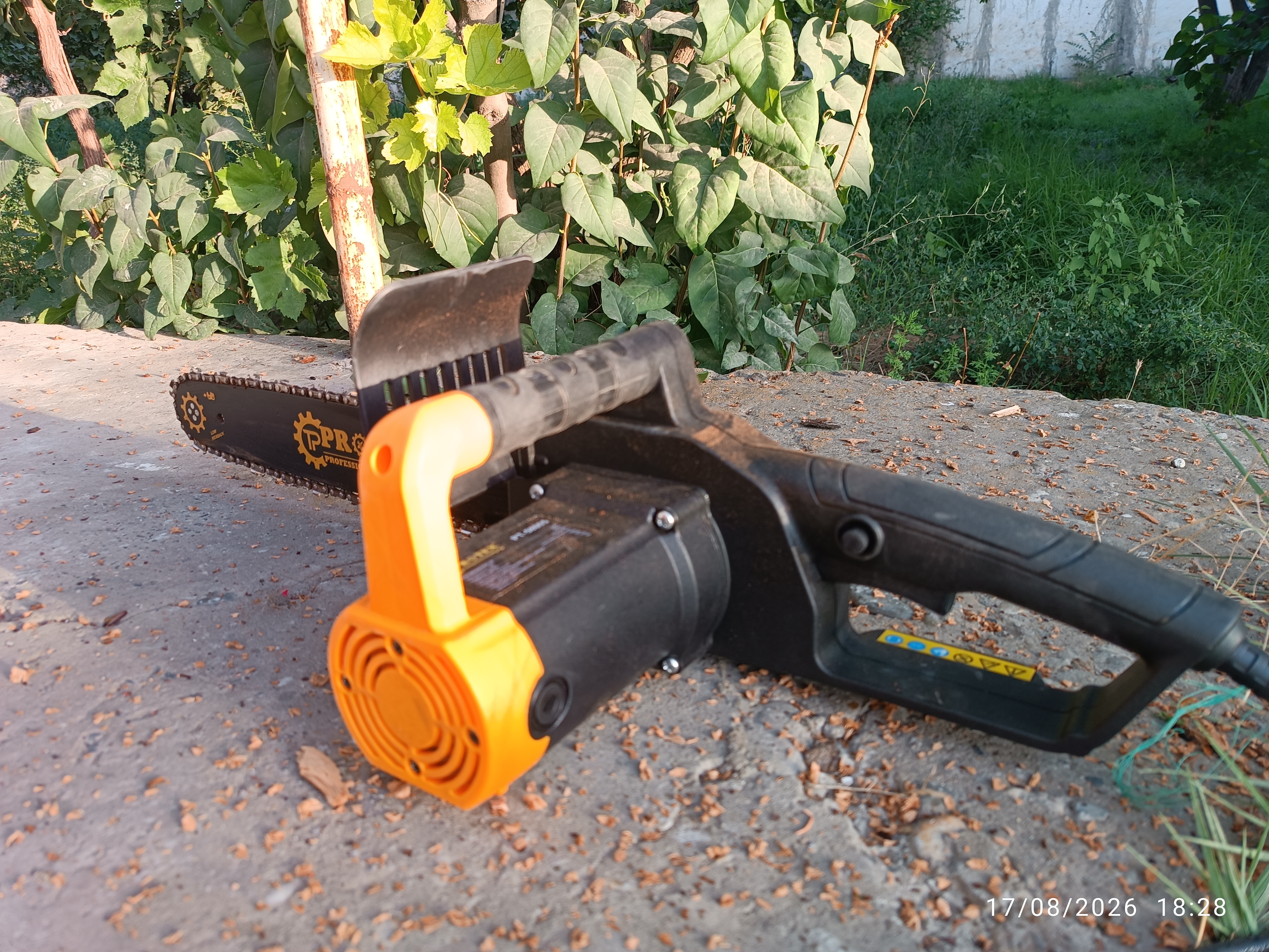 Protex 1800W 29T elektr zanjirli arrasi - Elektr arrani avtomatik moylash tizimi