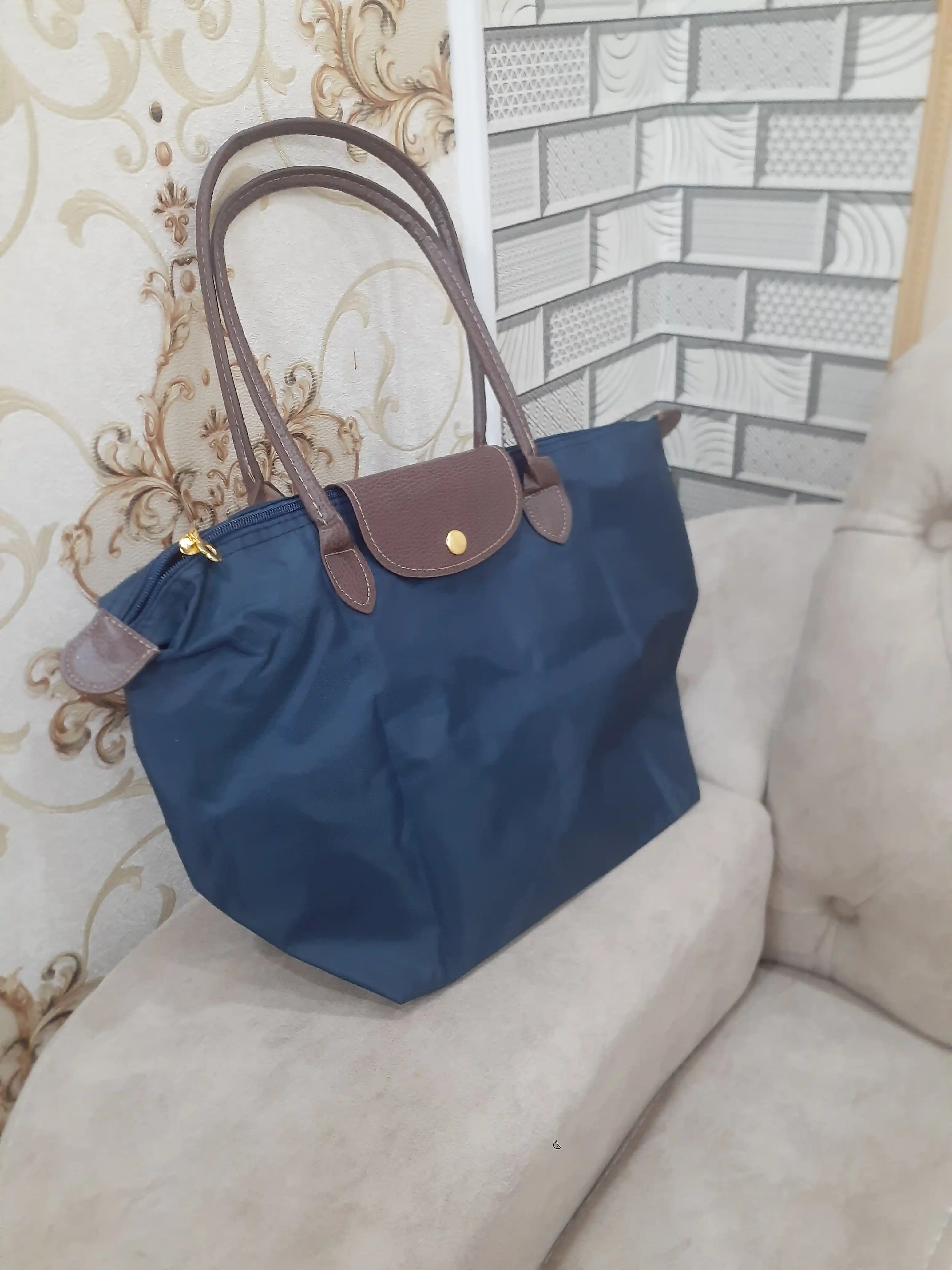 Ayollar uchun sumka, shopper yelkaga taqiladigan, katta neylon sumka, o'lchamlar S, M, L
