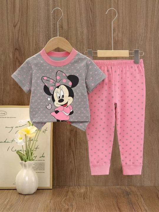 Qizchalar uchun yumshoq va qulay pijama, uy kiyimi to‘plami - 