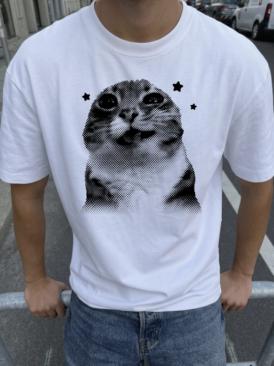 MICONIC retro mushuk printli oq uniseks oversayz futbolkasi