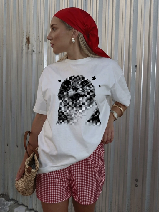 MICONIC retro mushuk printli oq uniseks oversayz futbolkasi